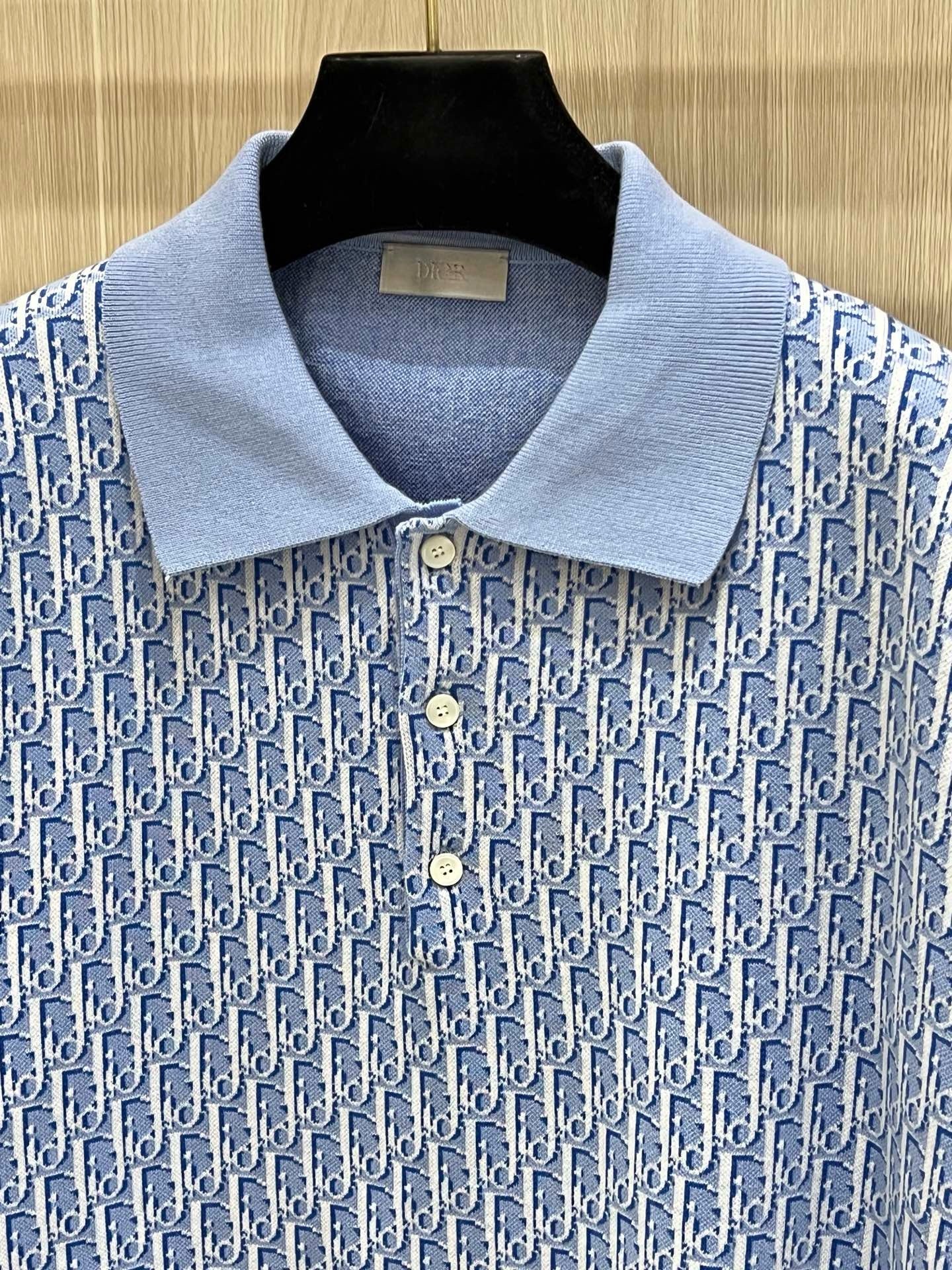 S2025 Dior Oblique Polo Shirt (• Blue
Cotton Jacquard)