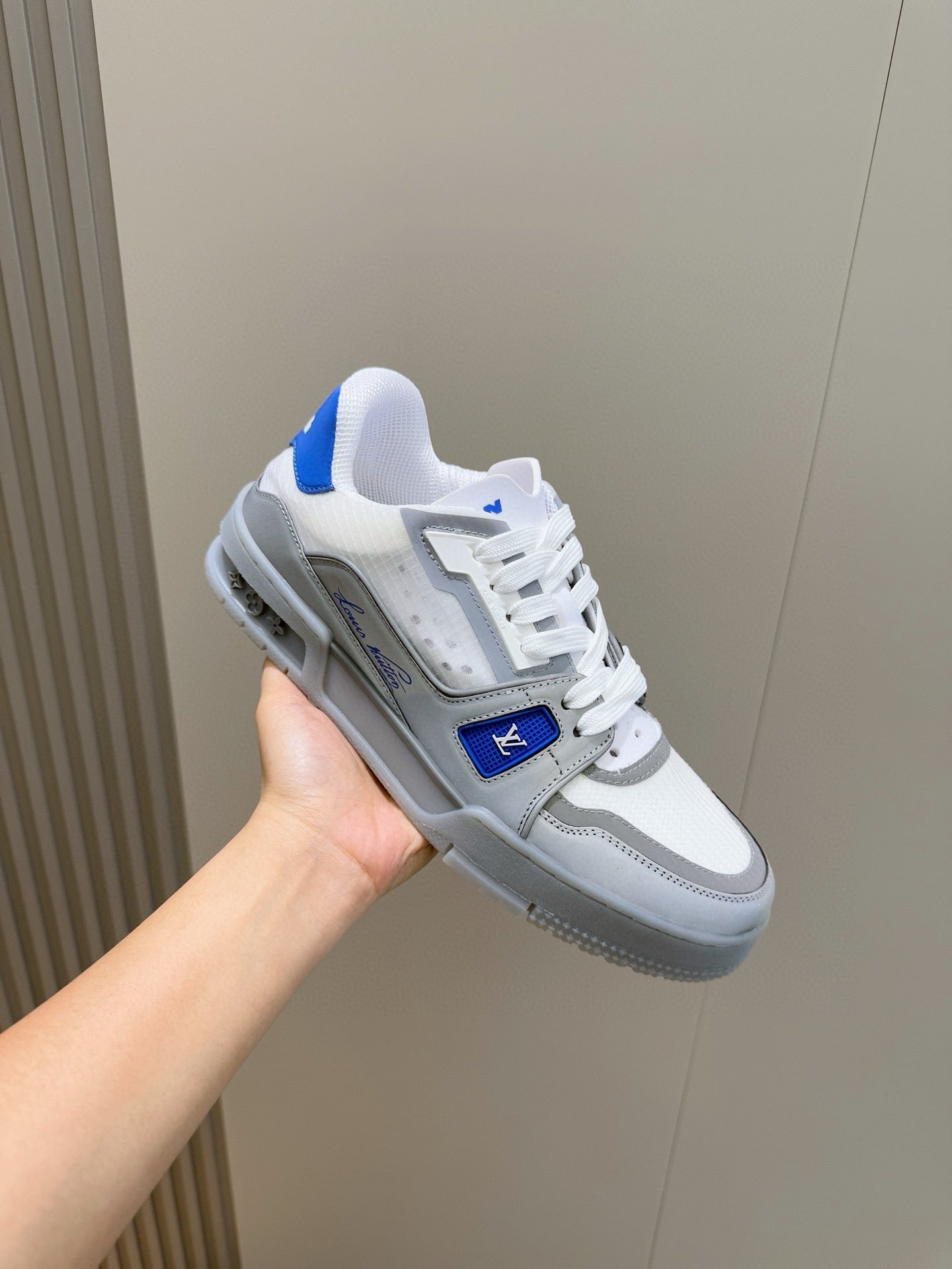 LV TRAINER (1AHTIO/1AHTJS/1AHTJ8)