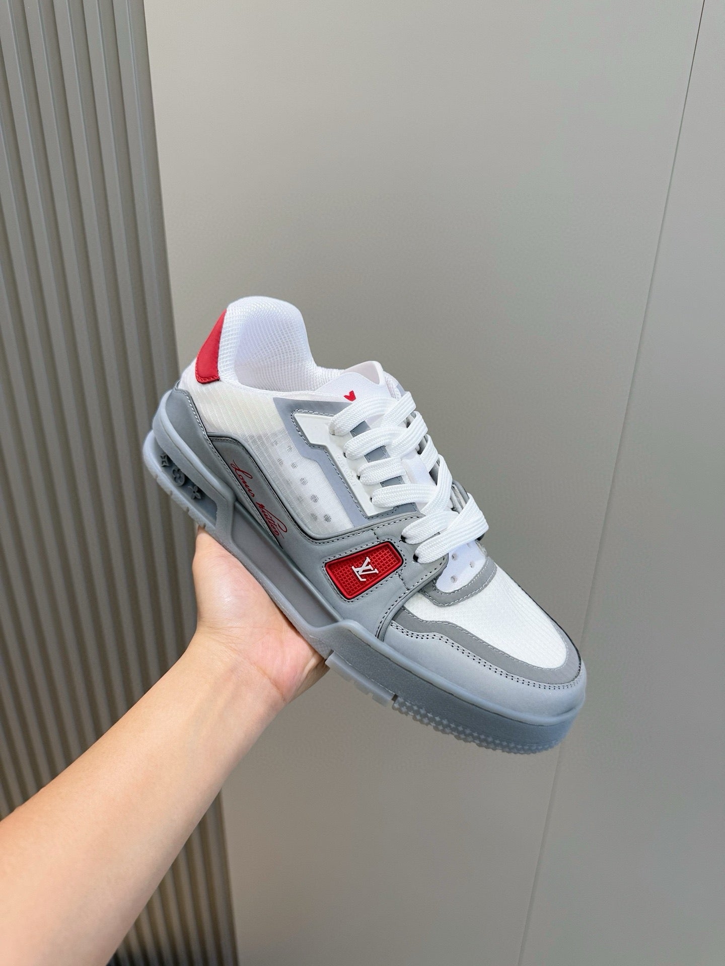 LV TRAINER (1AHTIO/1AHTJS/1AHTJ8)
