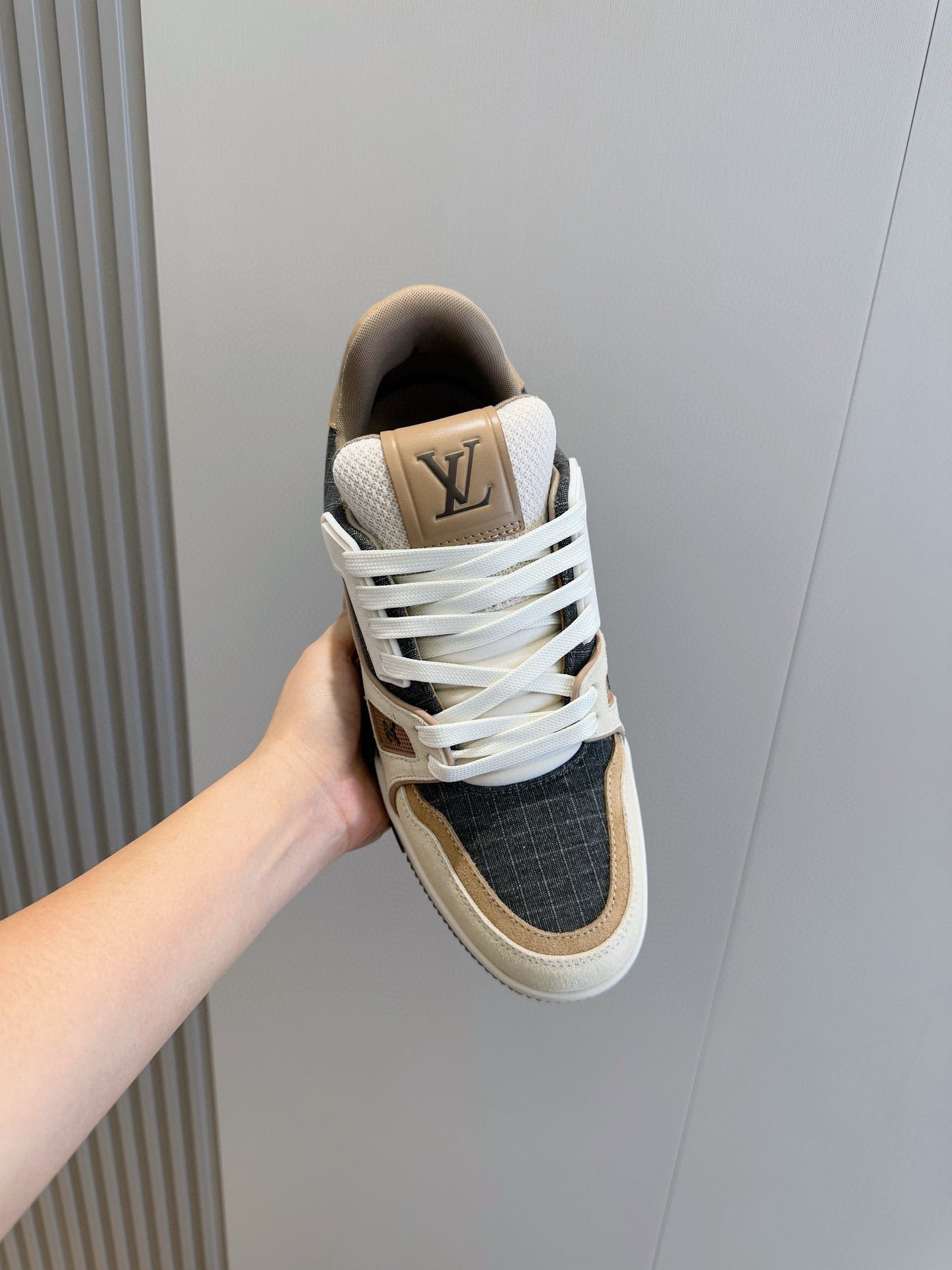 LV TRAINER (1AHTFP/1AHTG9)