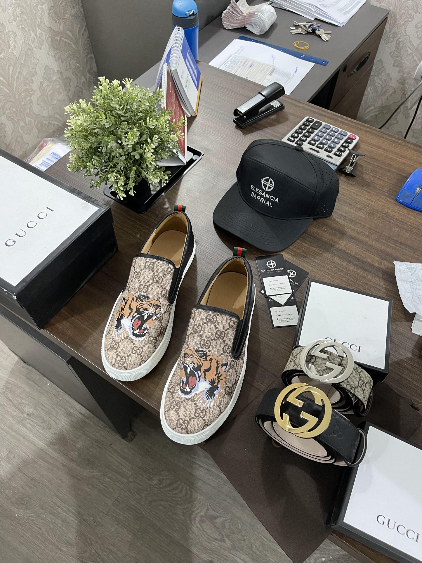 Gucci - Tiger Espadrille VARIOUS