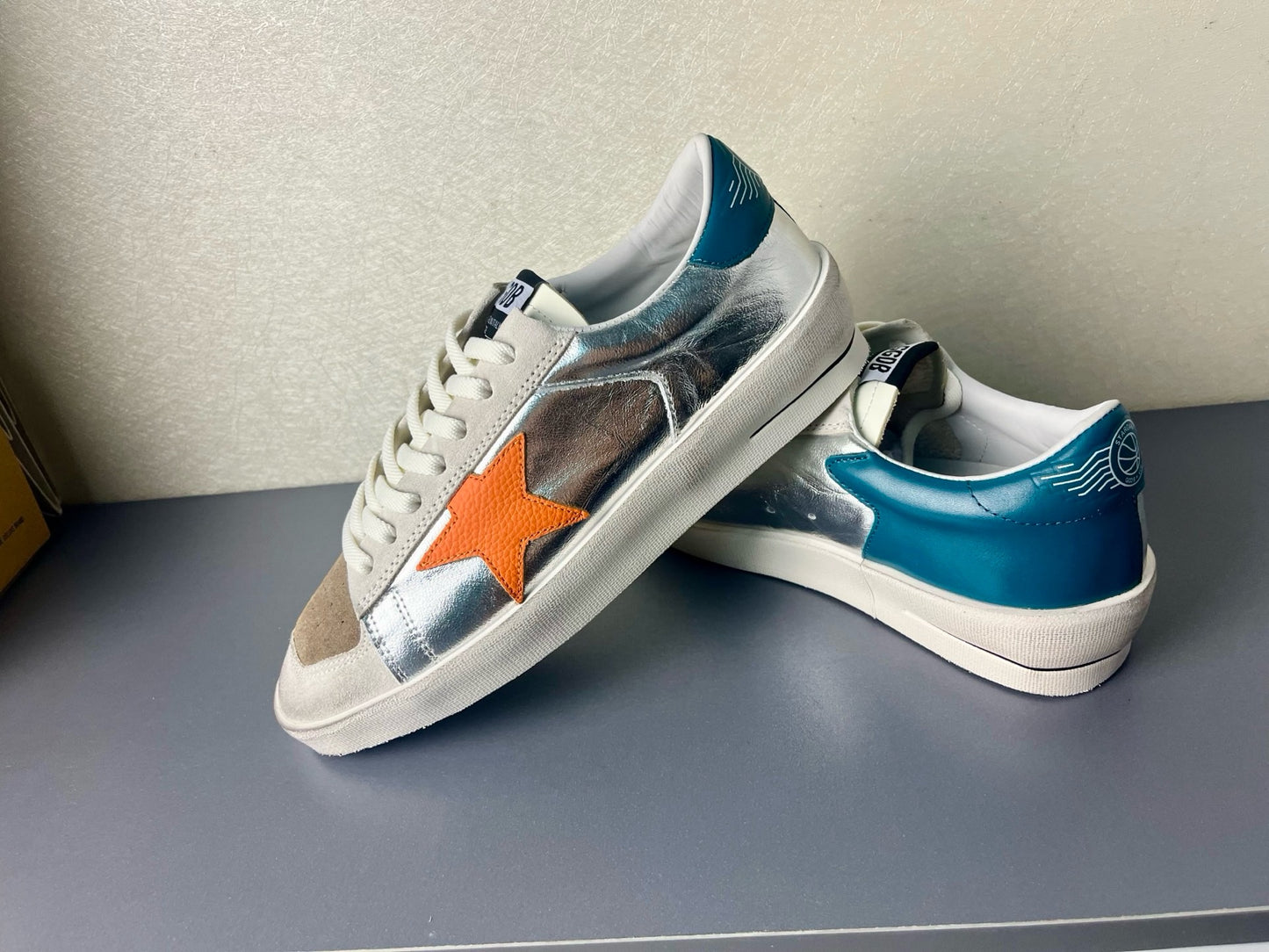 Golden Goose Sneakers 2025