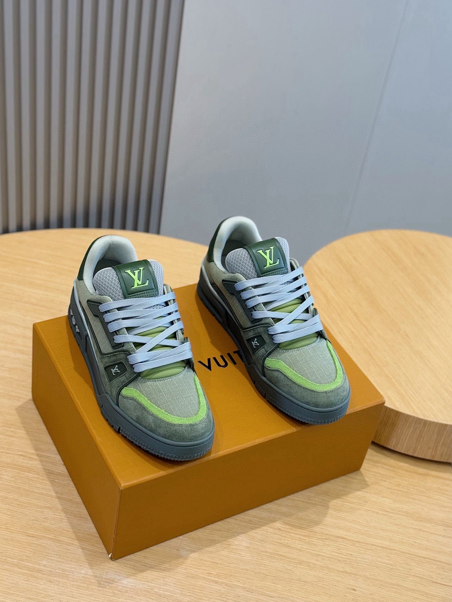 LV TRAINER (1AHTFP/1AHTG9)