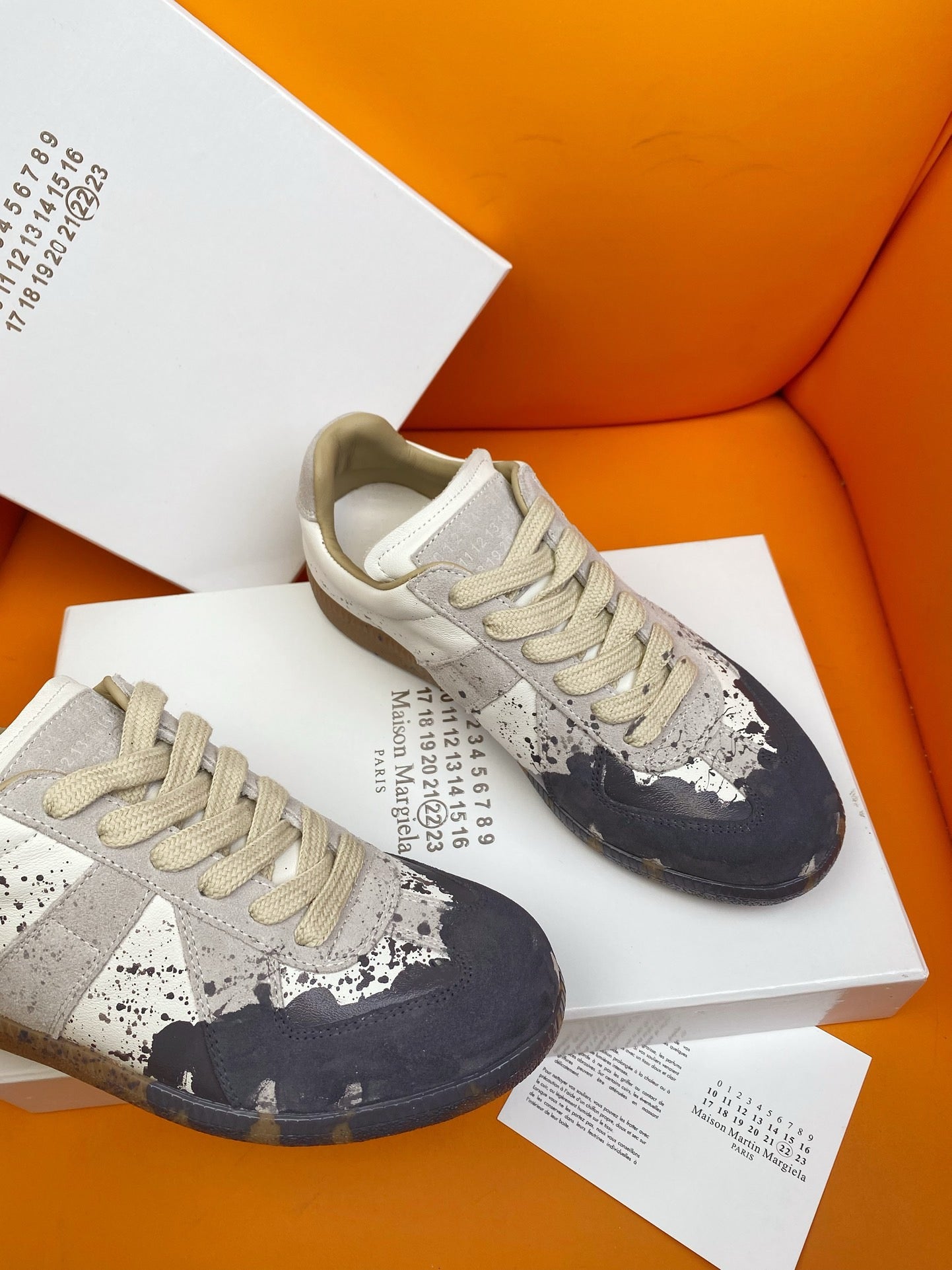 MAISON MARGIELA Color chips Sneakers (Varios Colores)