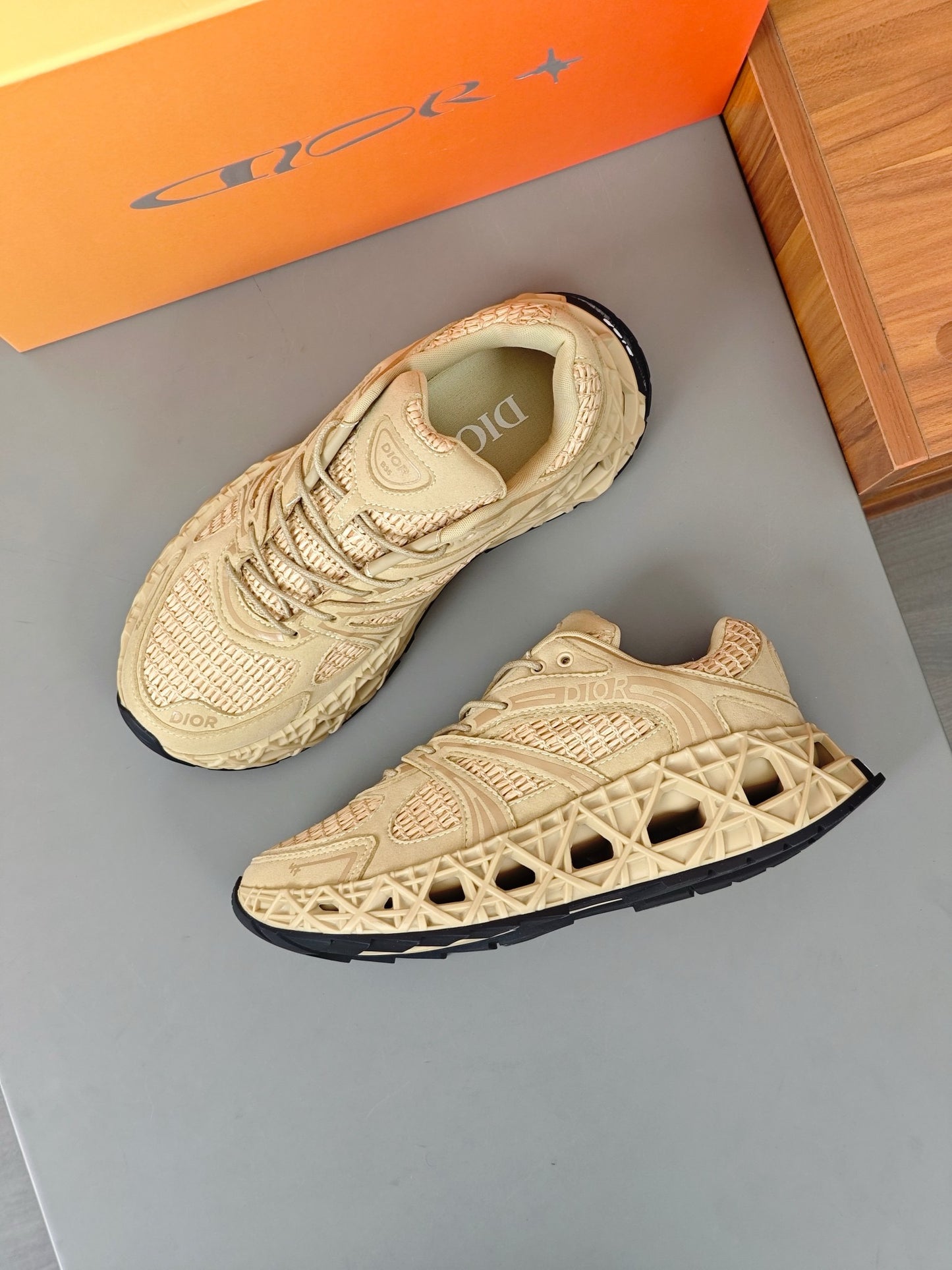 Dior B35 NXXT Sneaker - Beige