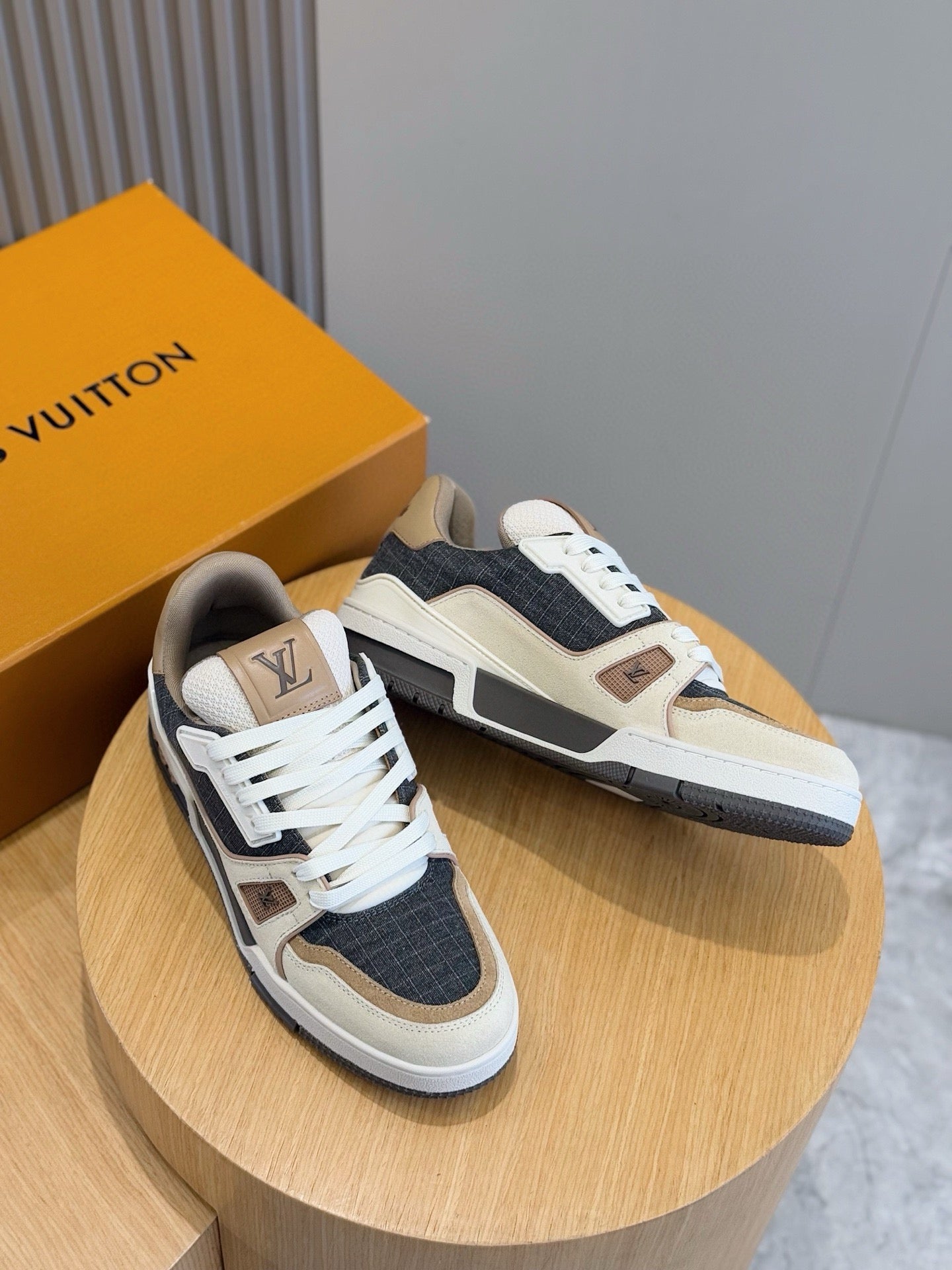 LV TRAINER (1AHTFP/1AHTG9)
