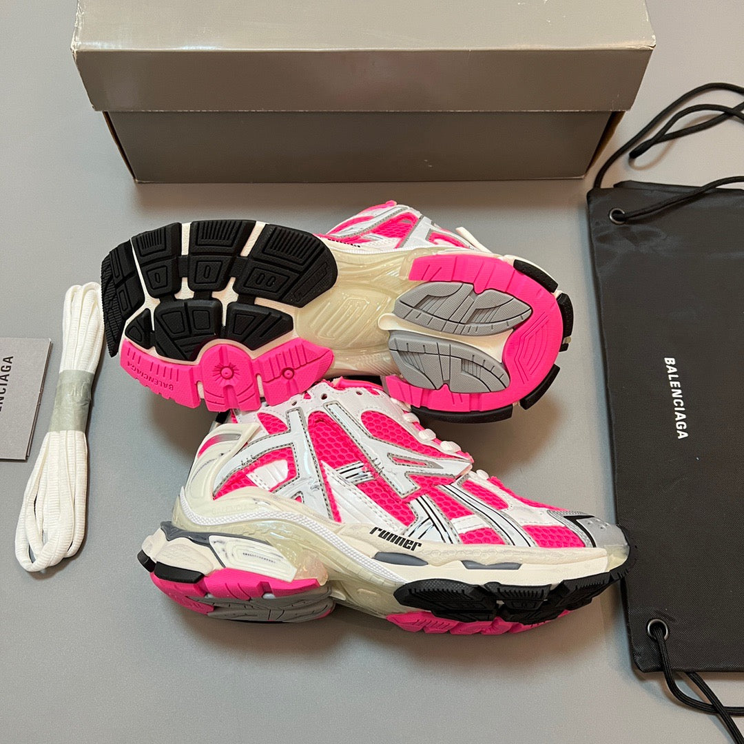 BALENCIAGA RUNNER White Flou Pink