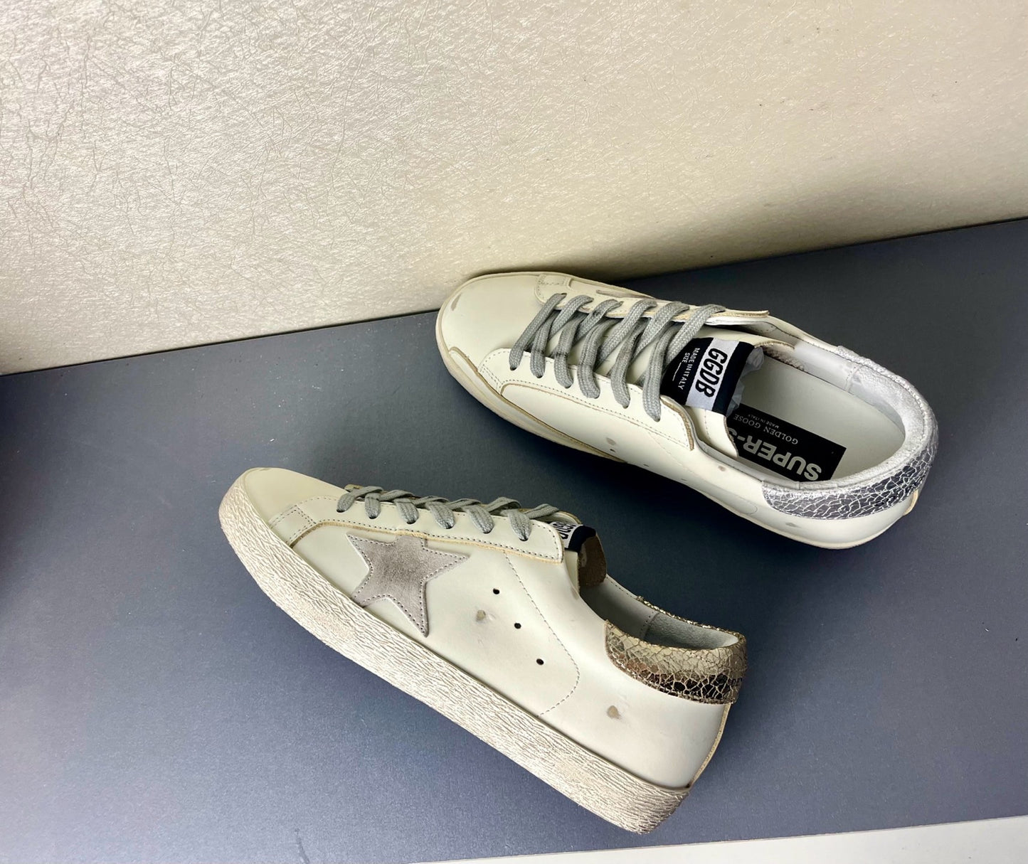 Golden Goose Sneakers 2025
