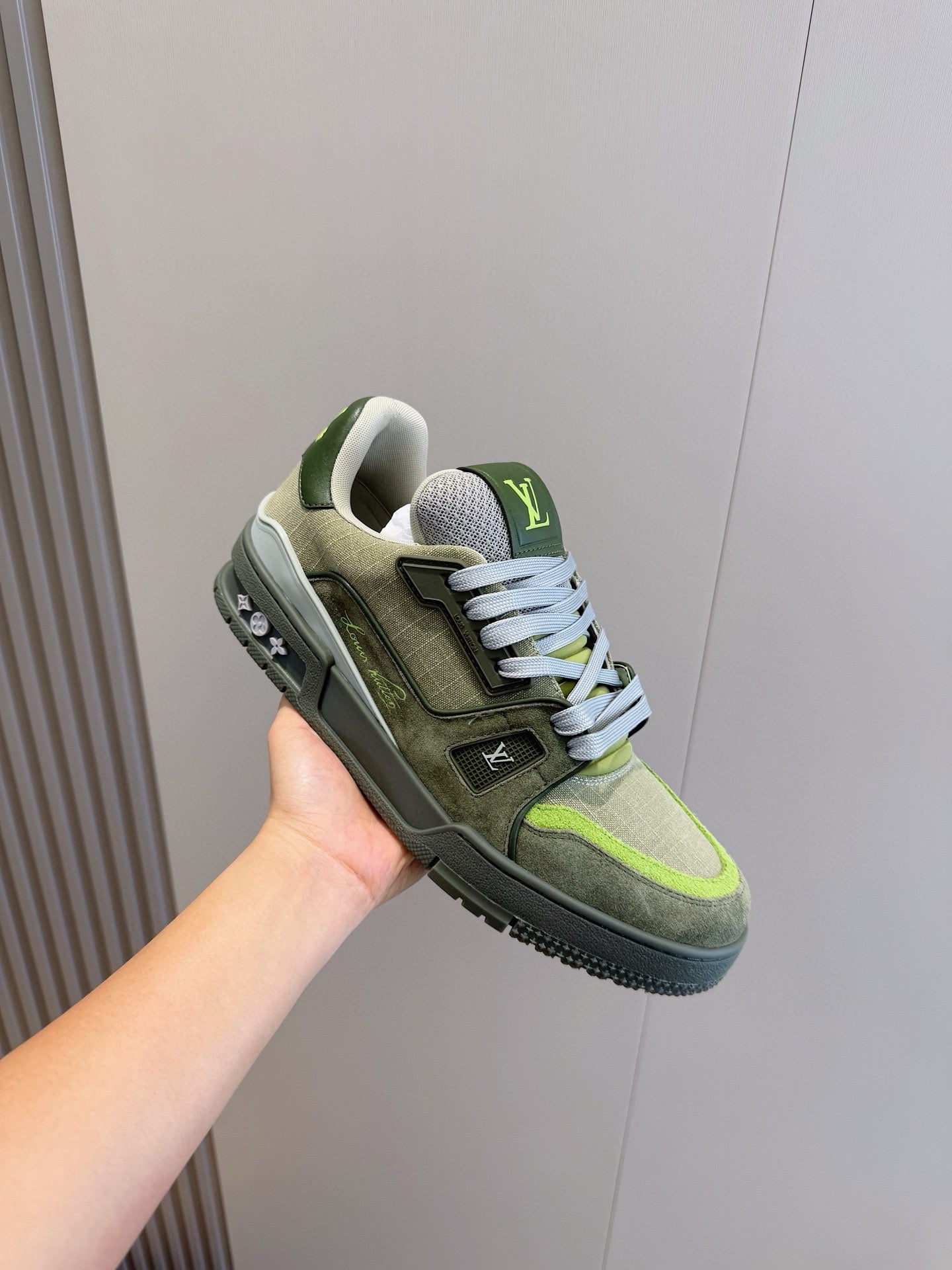 LV TRAINER (1AHTFP/1AHTG9)