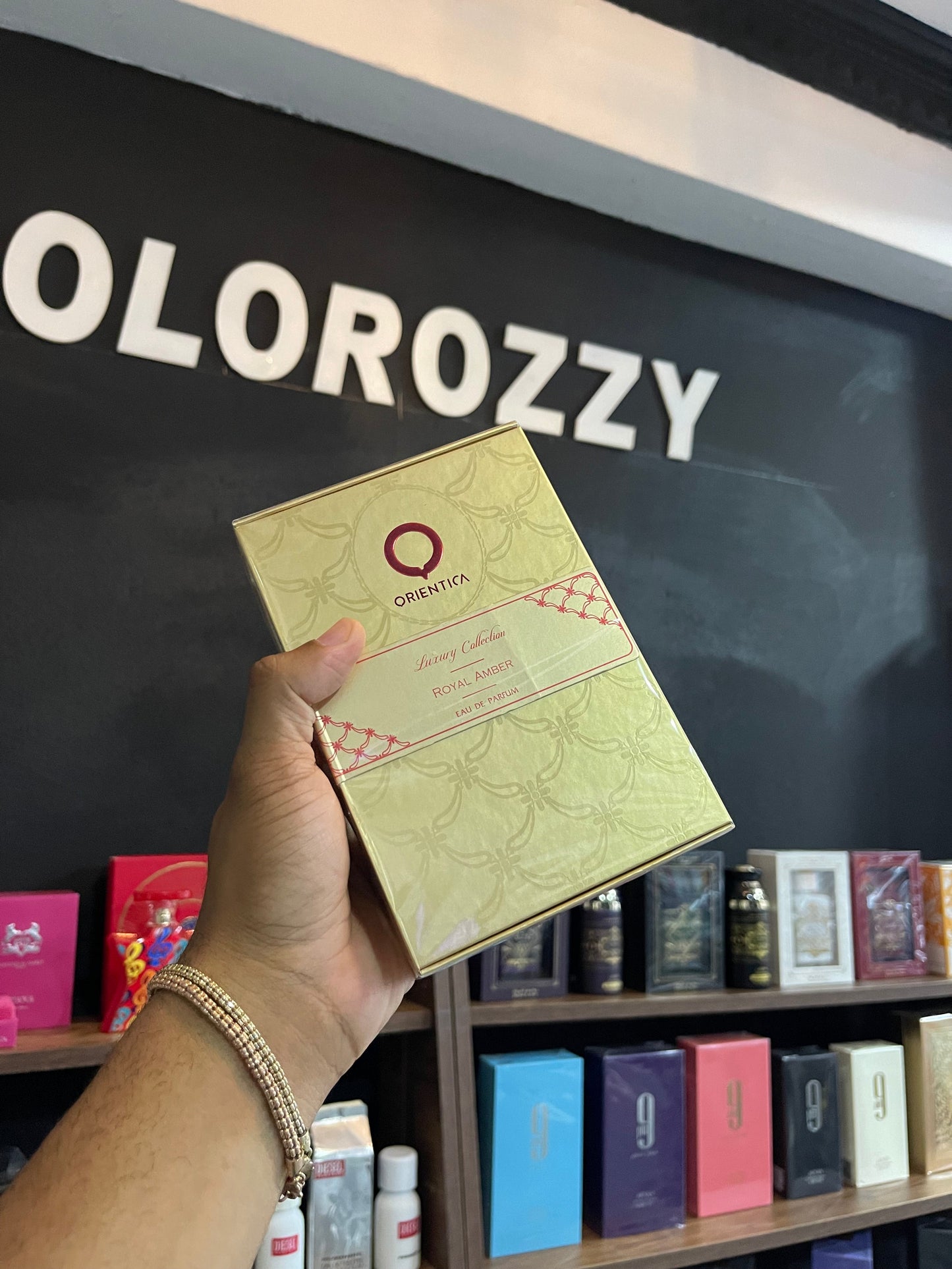 ORIENTICA - Royal Amber