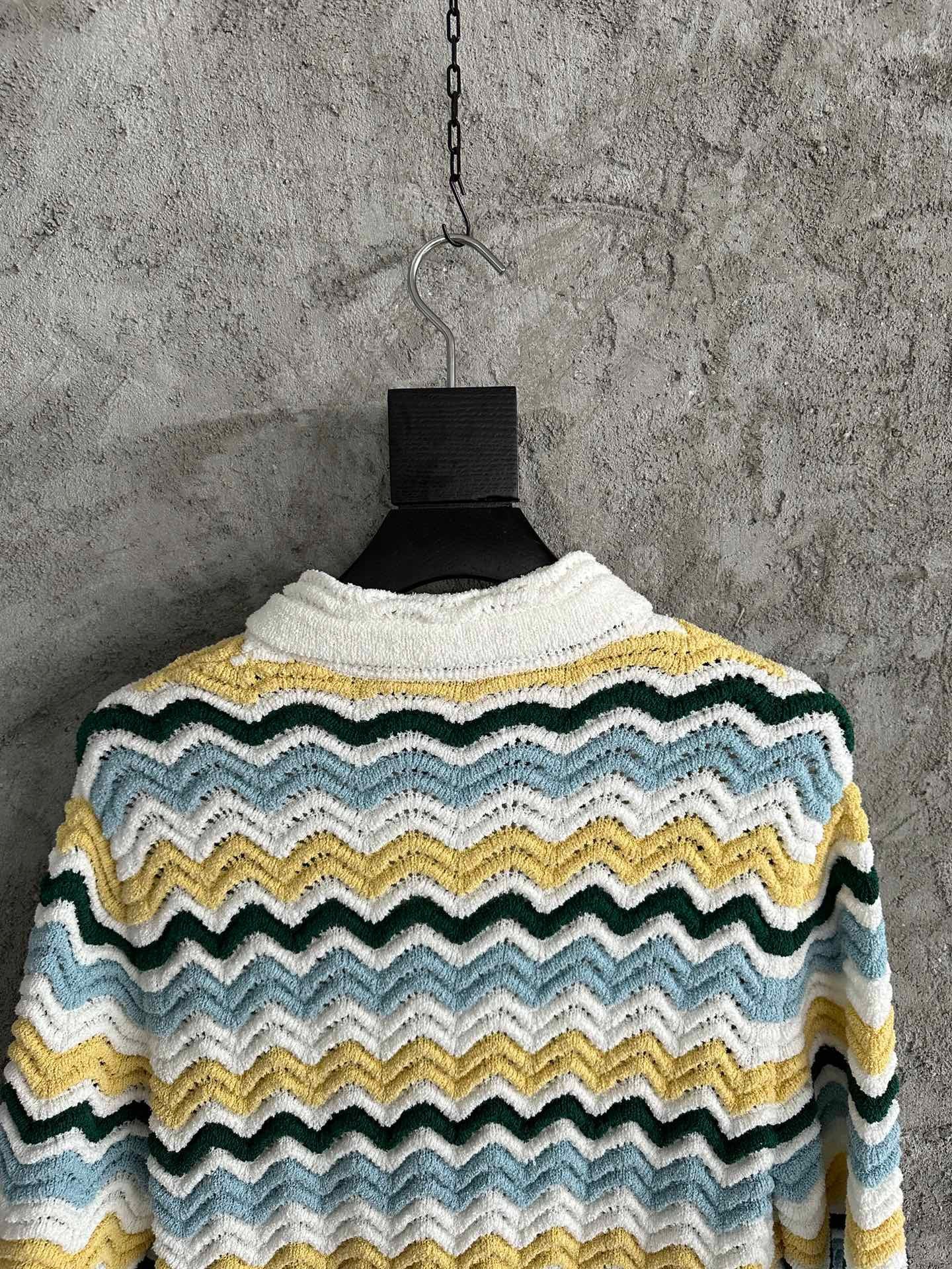 CASABLANCA WAVY BOUCLE BLUE AND YELLOW CROCHET SHIRTS