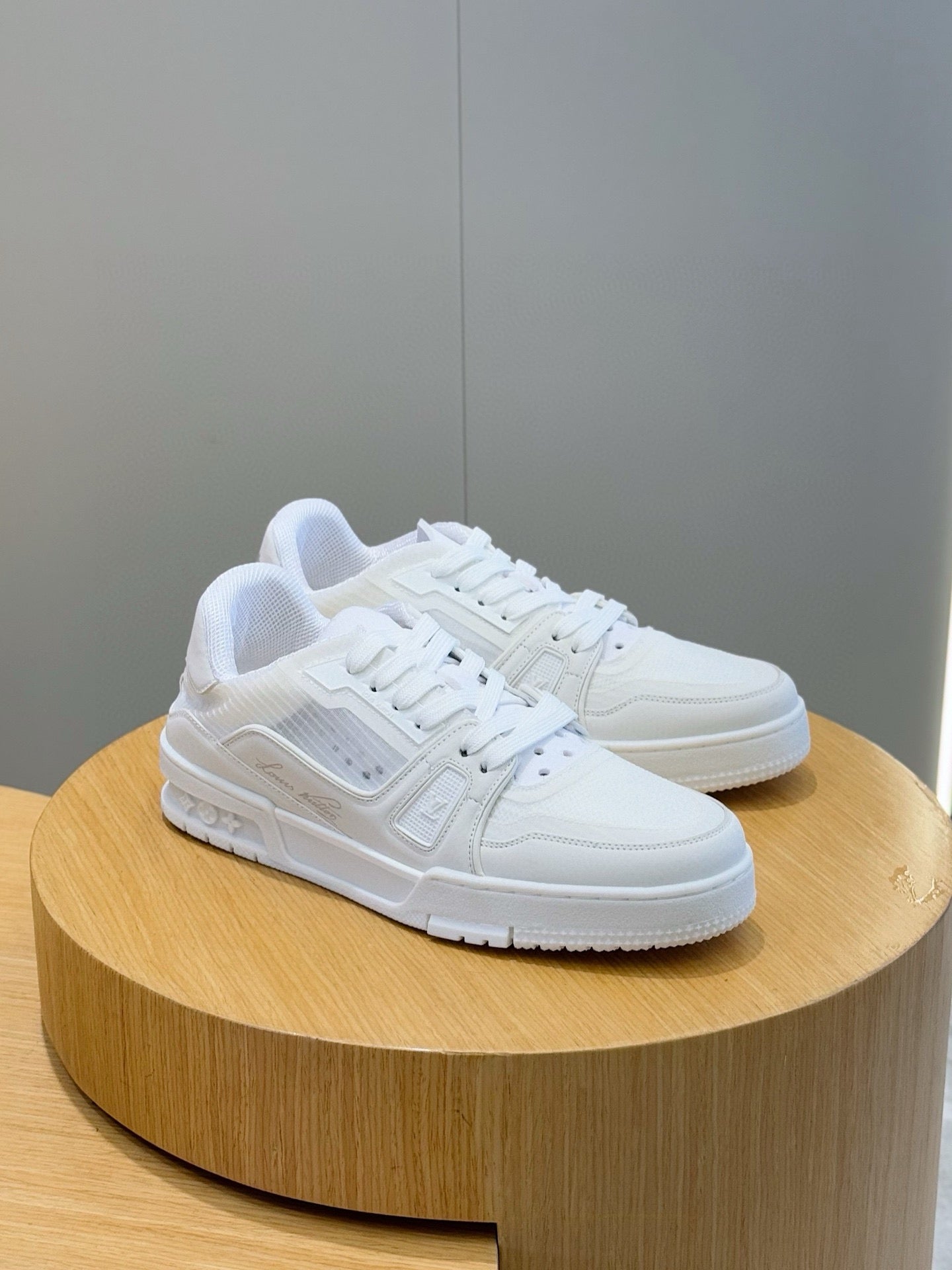 LV TRAINER (1AHTIO/1AHTJS/1AHTJ8)