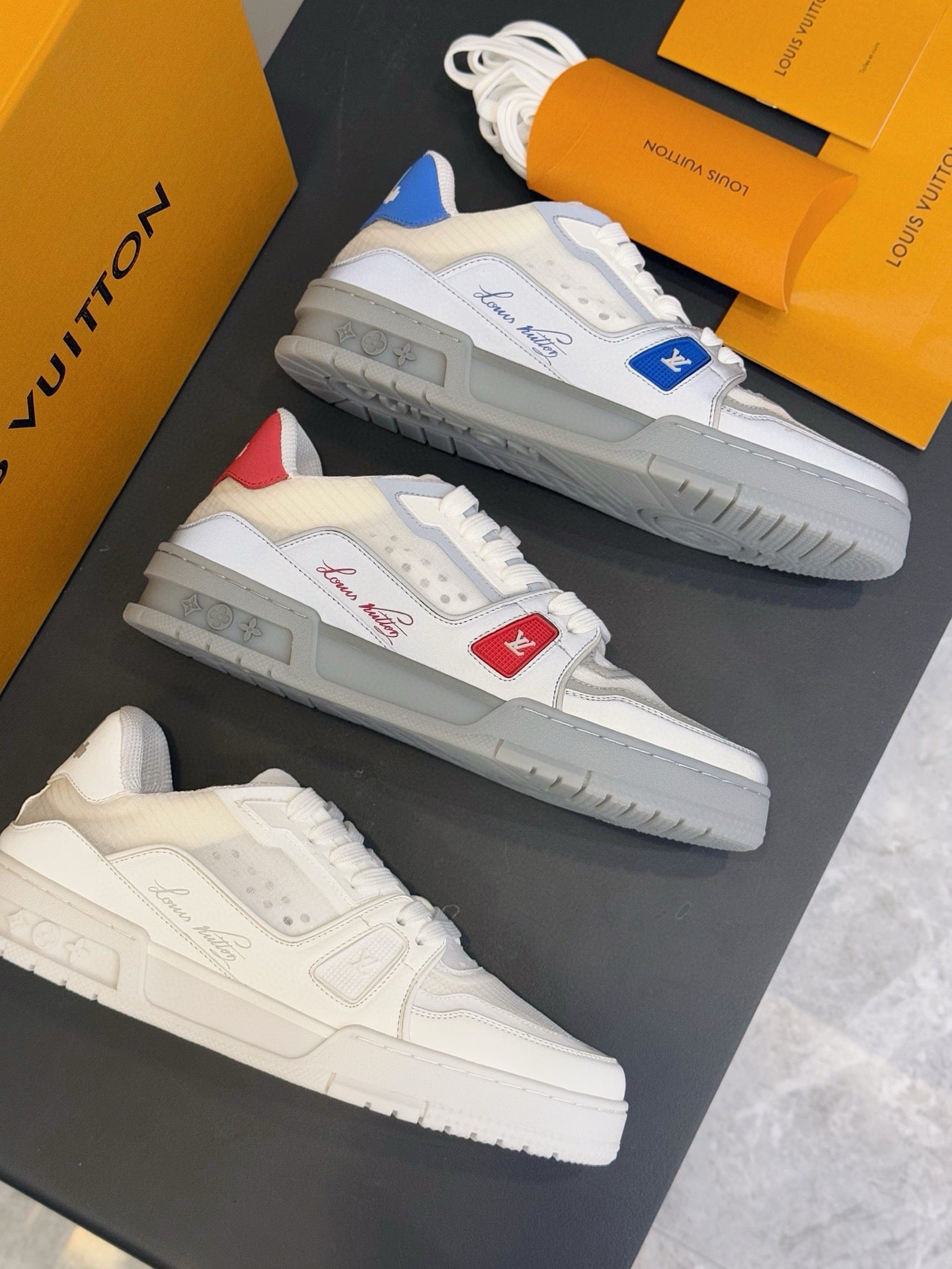 LV TRAINER (1AHTIO/1AHTJS/1AHTJ8)