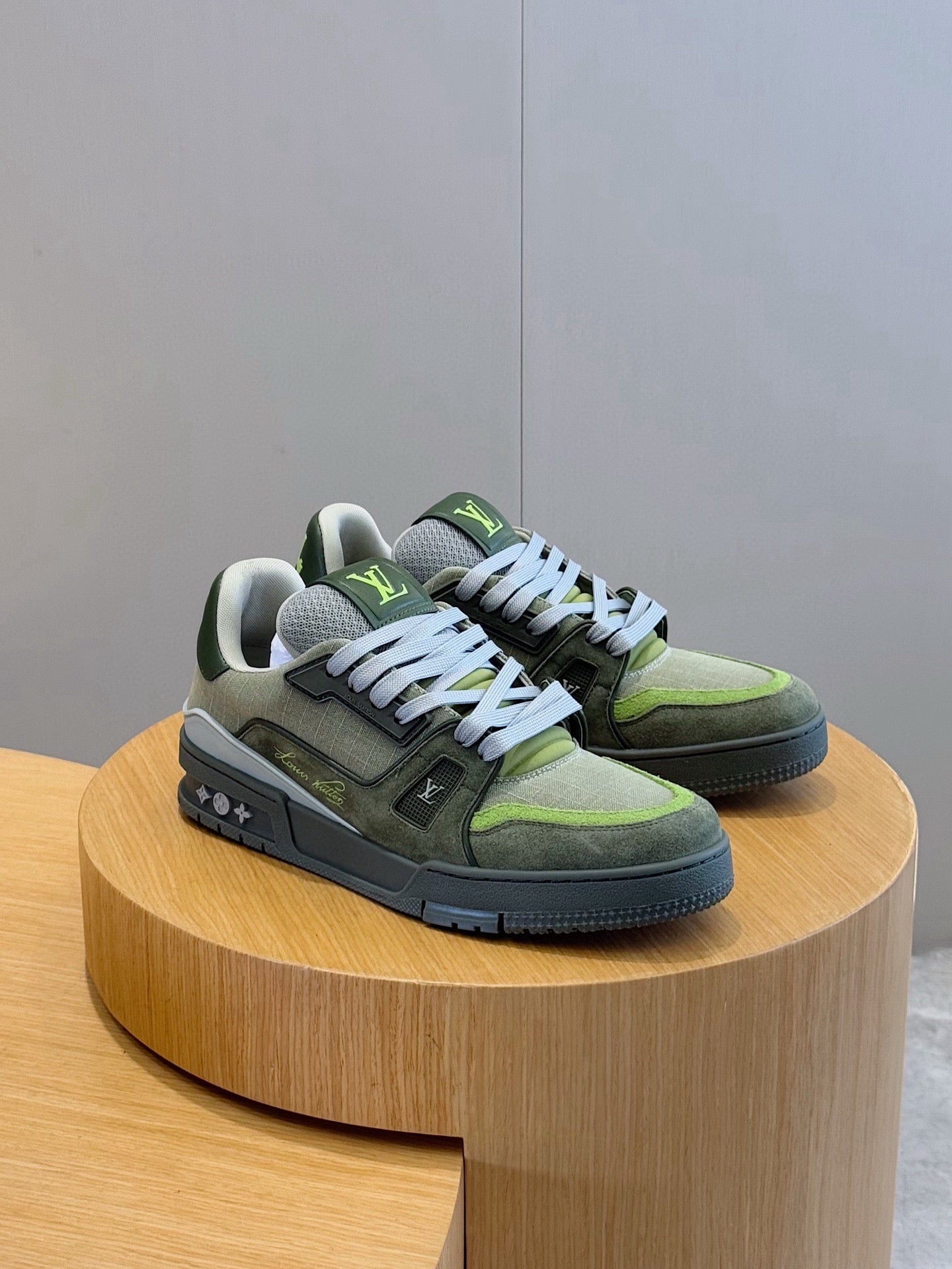 LV TRAINER (1AHTFP/1AHTG9)