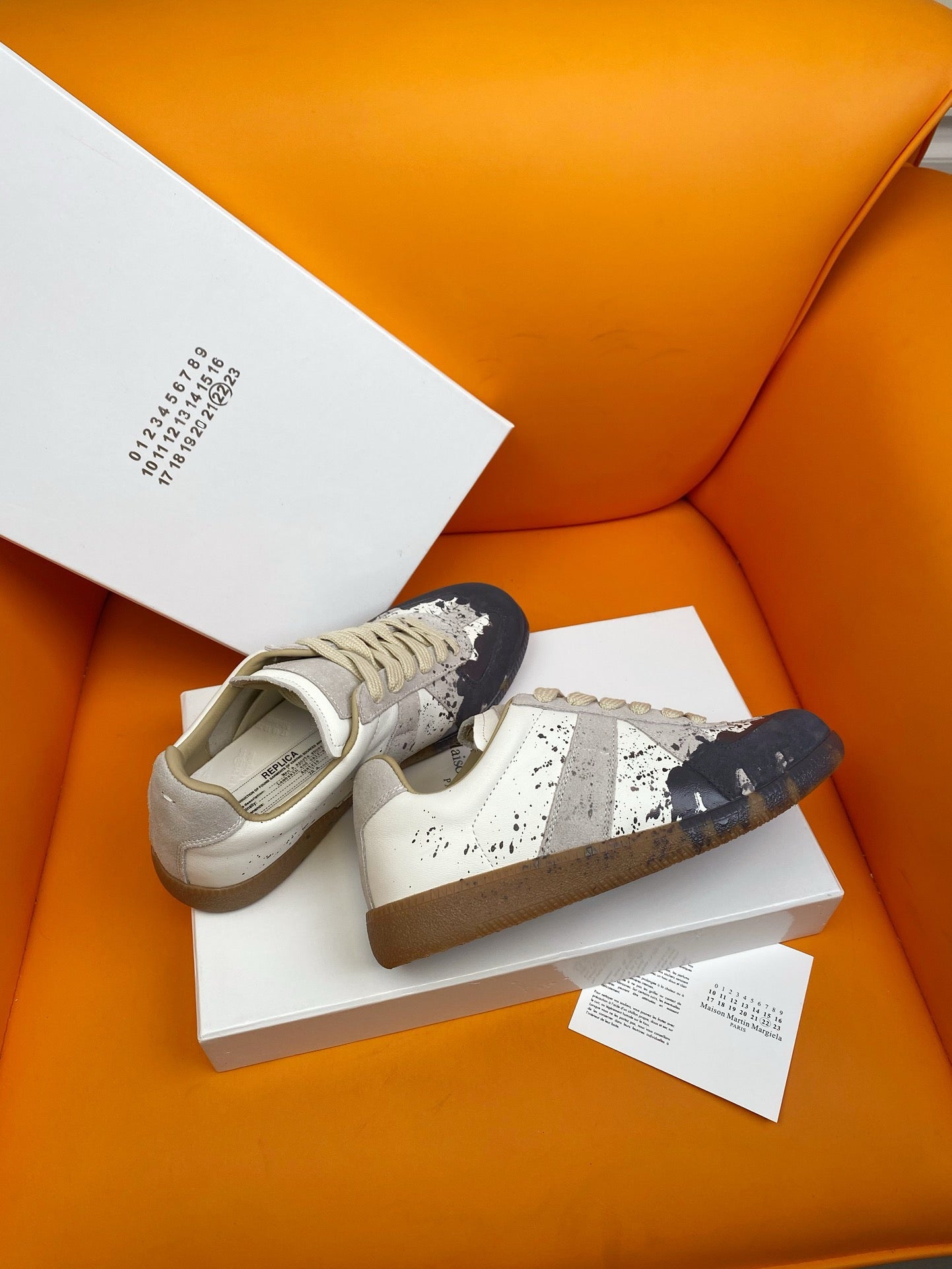 MAISON MARGIELA Color chips Sneakers (Varios Colores)