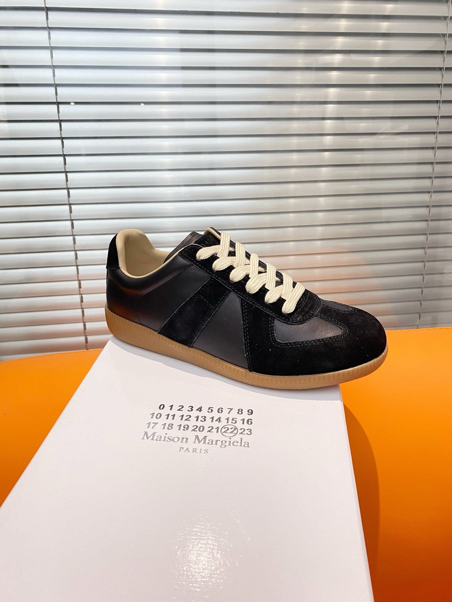 MAISON MARGIELA Sneakers (Varios Colores)