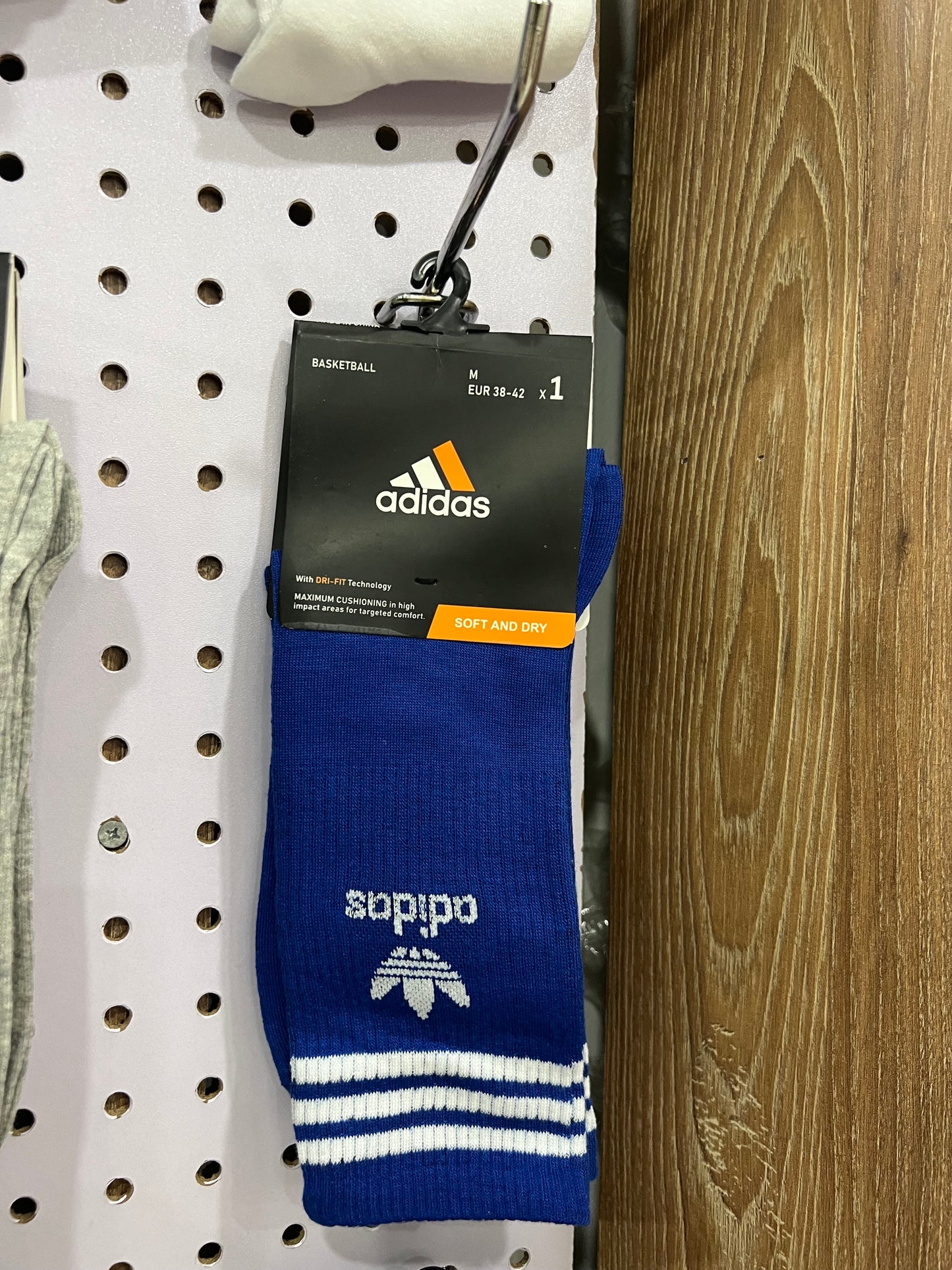 INT000004 HALF ADIDAS HIGH FOOTBALL