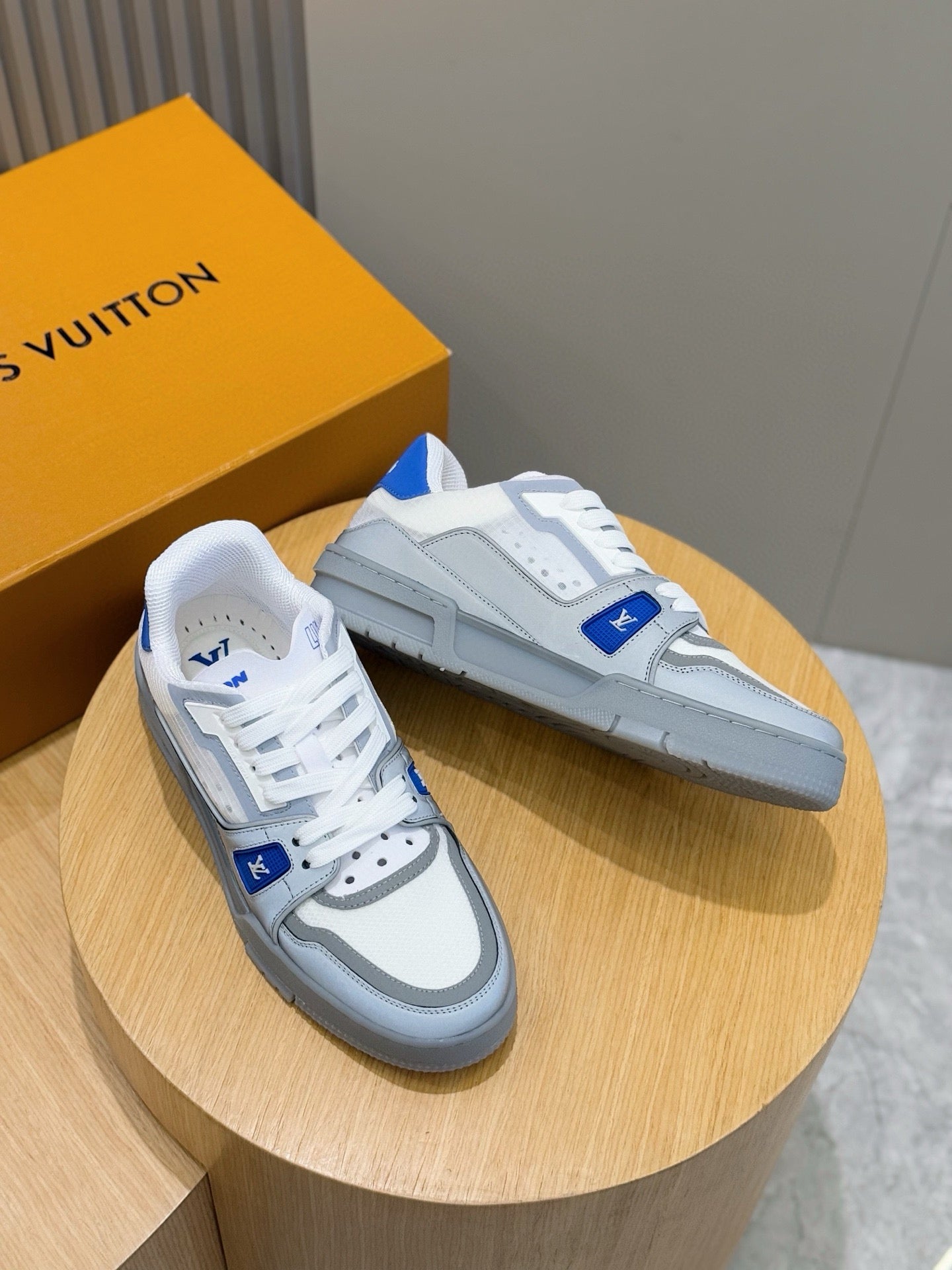 LV TRAINER (1AHTIO/1AHTJS/1AHTJ8)