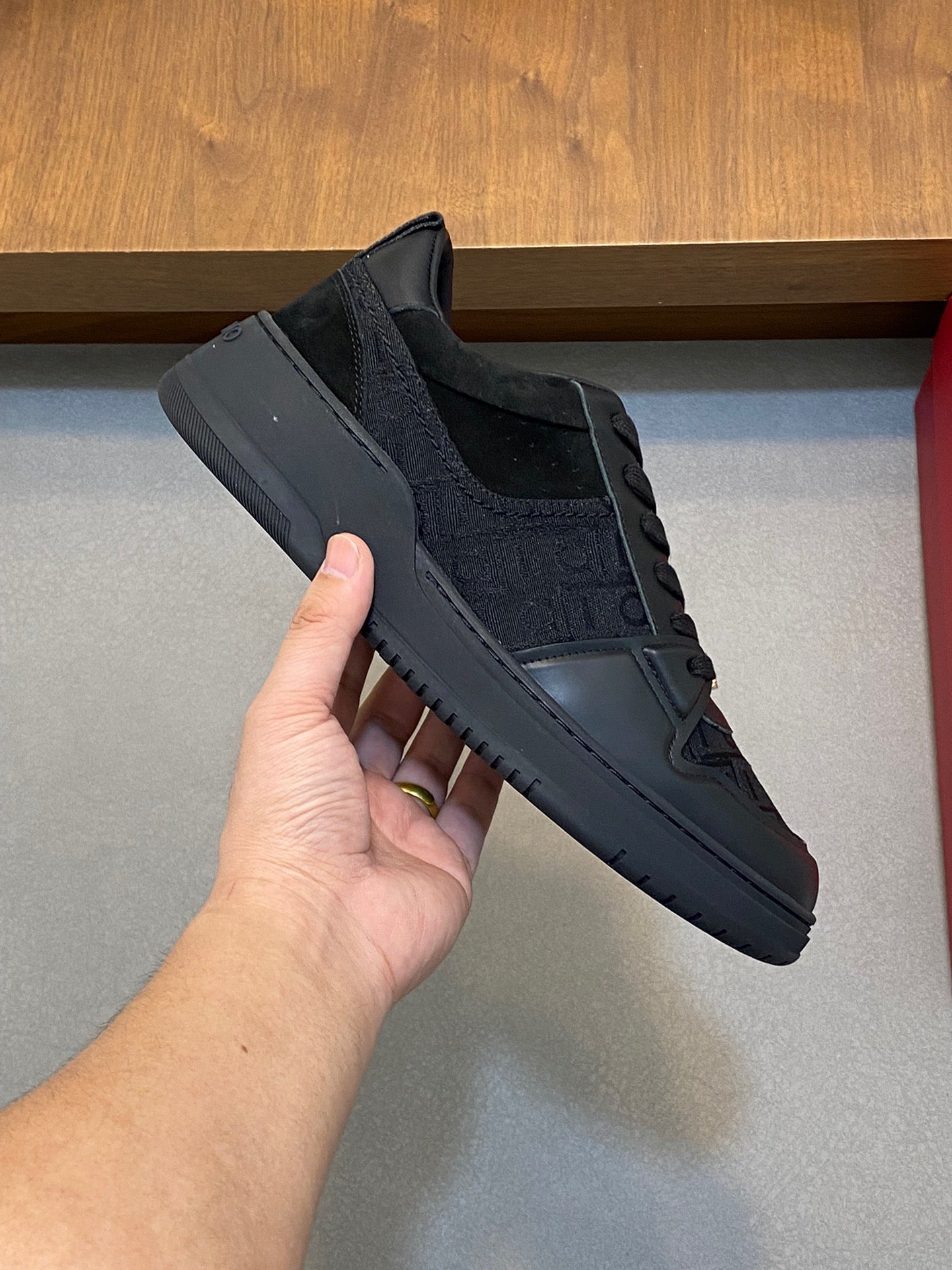 FERRAGAMO Panelled Sneakers (VARIOS COLORES)
