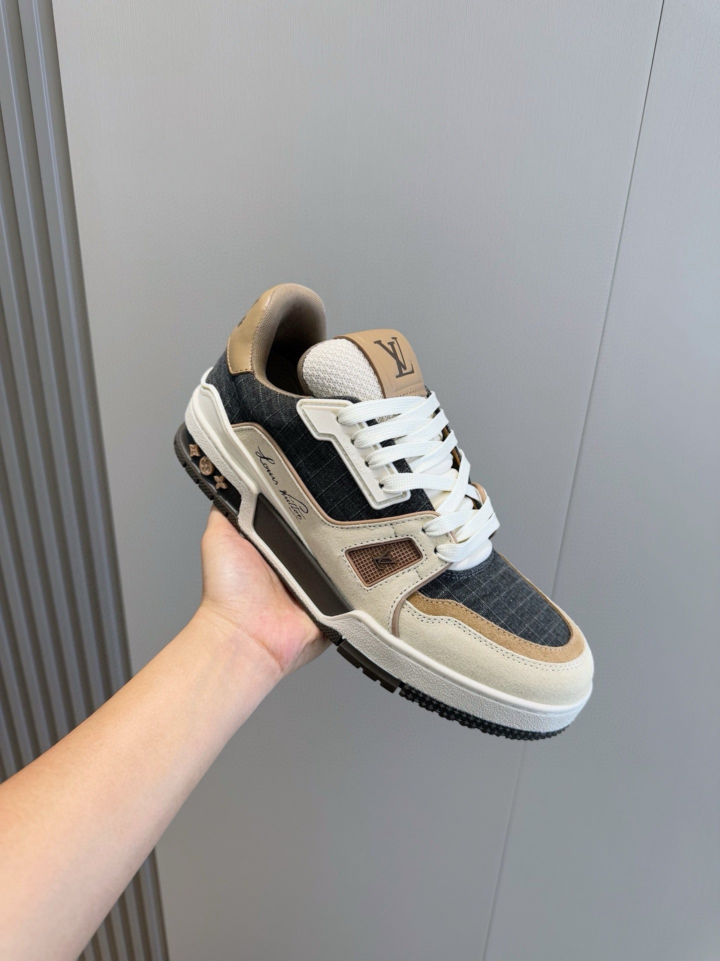 LV TRAINER (1AHTFP/1AHTG9)