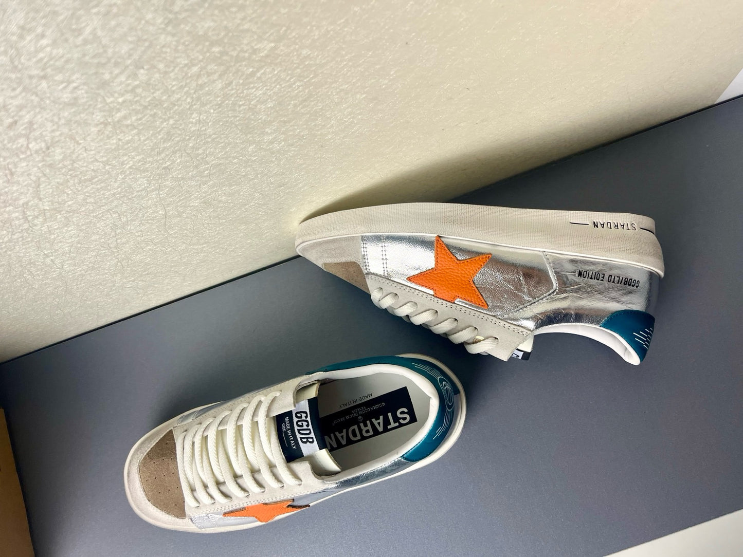 Golden Goose Sneakers 2025