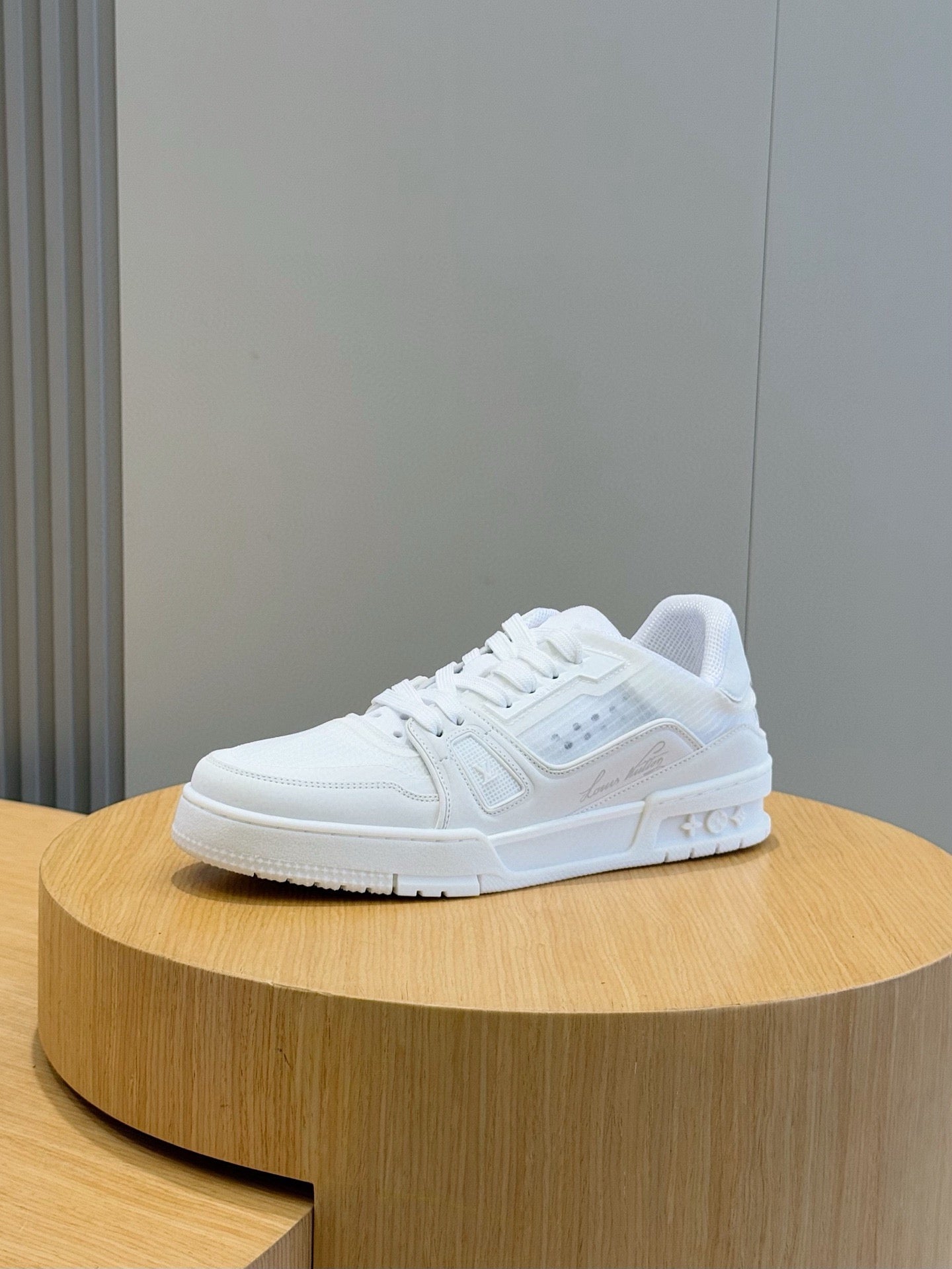 LV TRAINER (1AHTIO/1AHTJS/1AHTJ8)