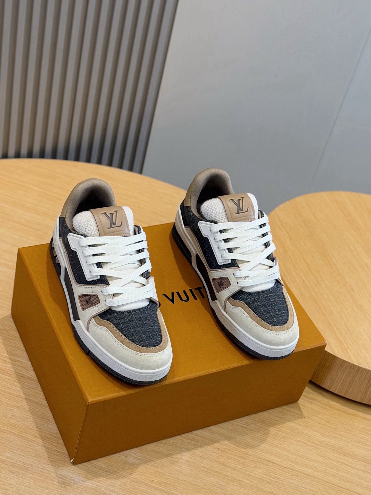 LV TRAINER (1AHTFP/1AHTG9)