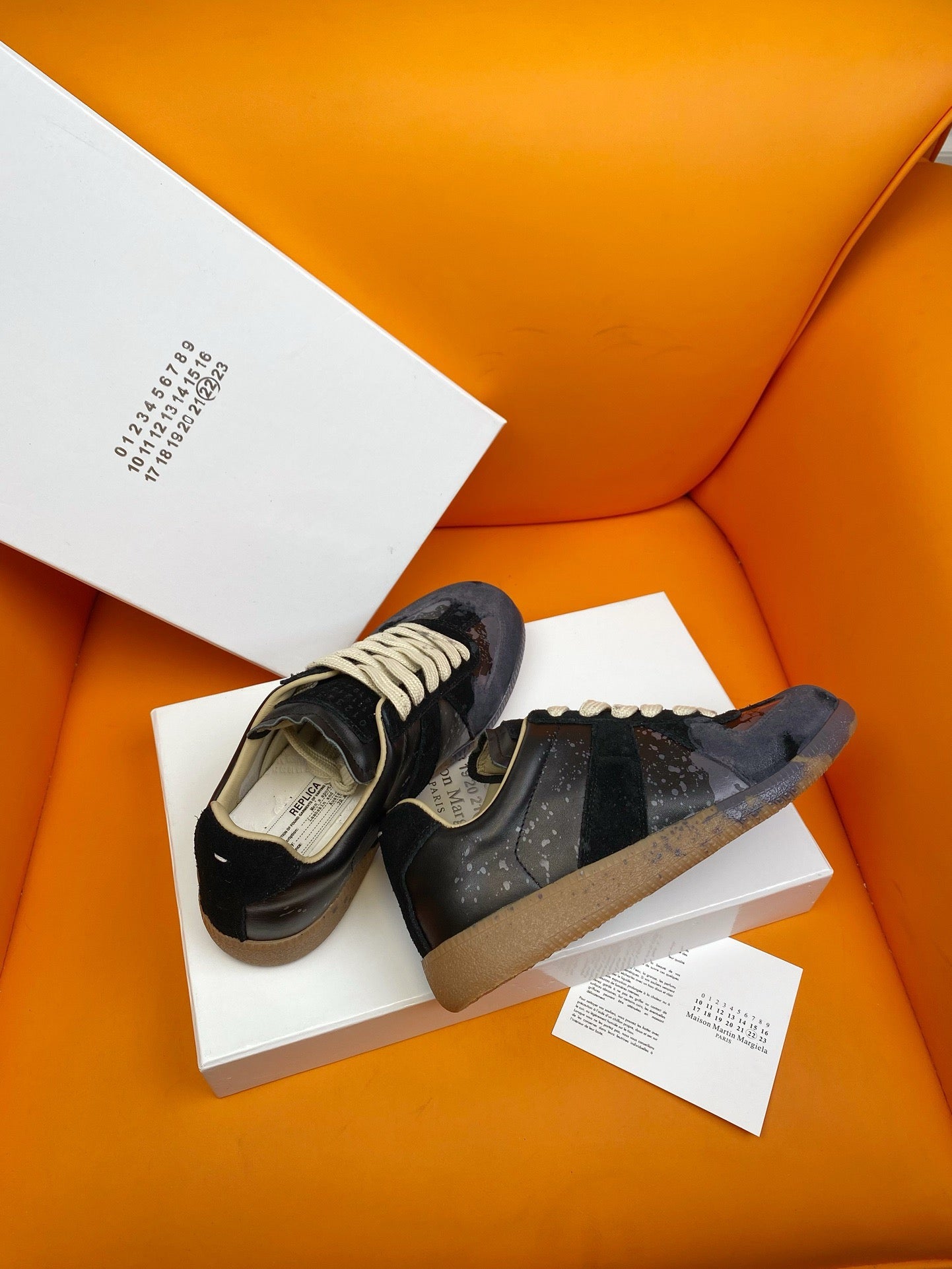 MAISON MARGIELA Color chips Sneakers (Varios Colores)