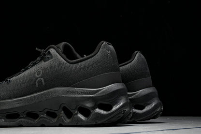 ON CLOUDTILT (Varios)