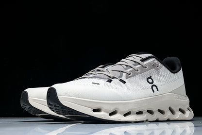 ON CLOUDTILT (Varios)