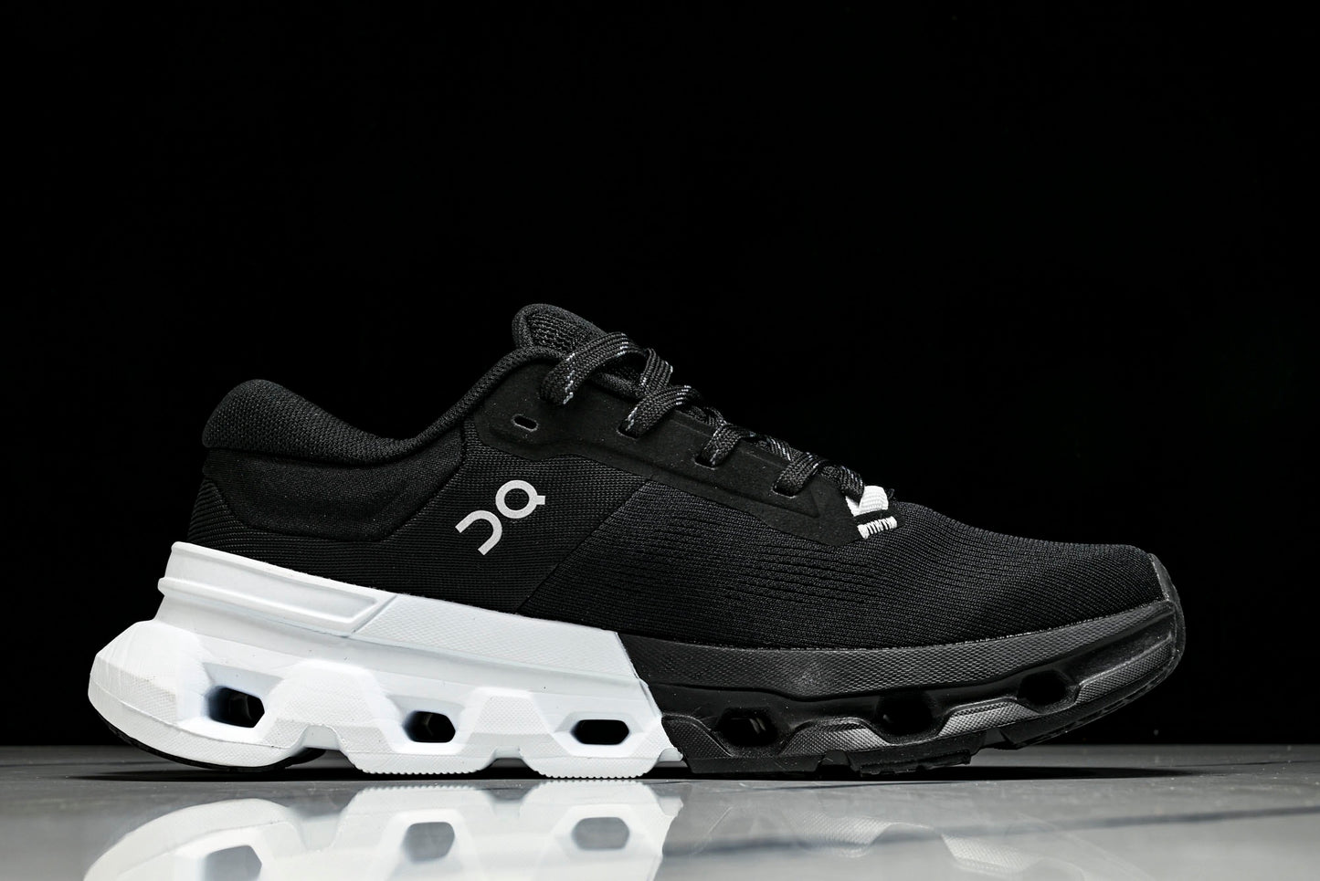 ON CLOUDFLAYER5 (Varios)