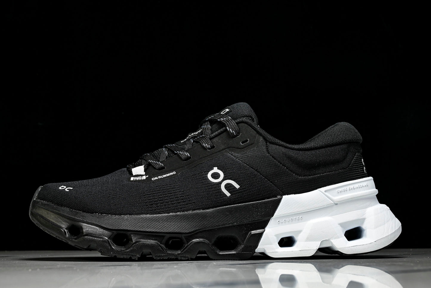 ON CLOUDFLAYER5 (Varios)