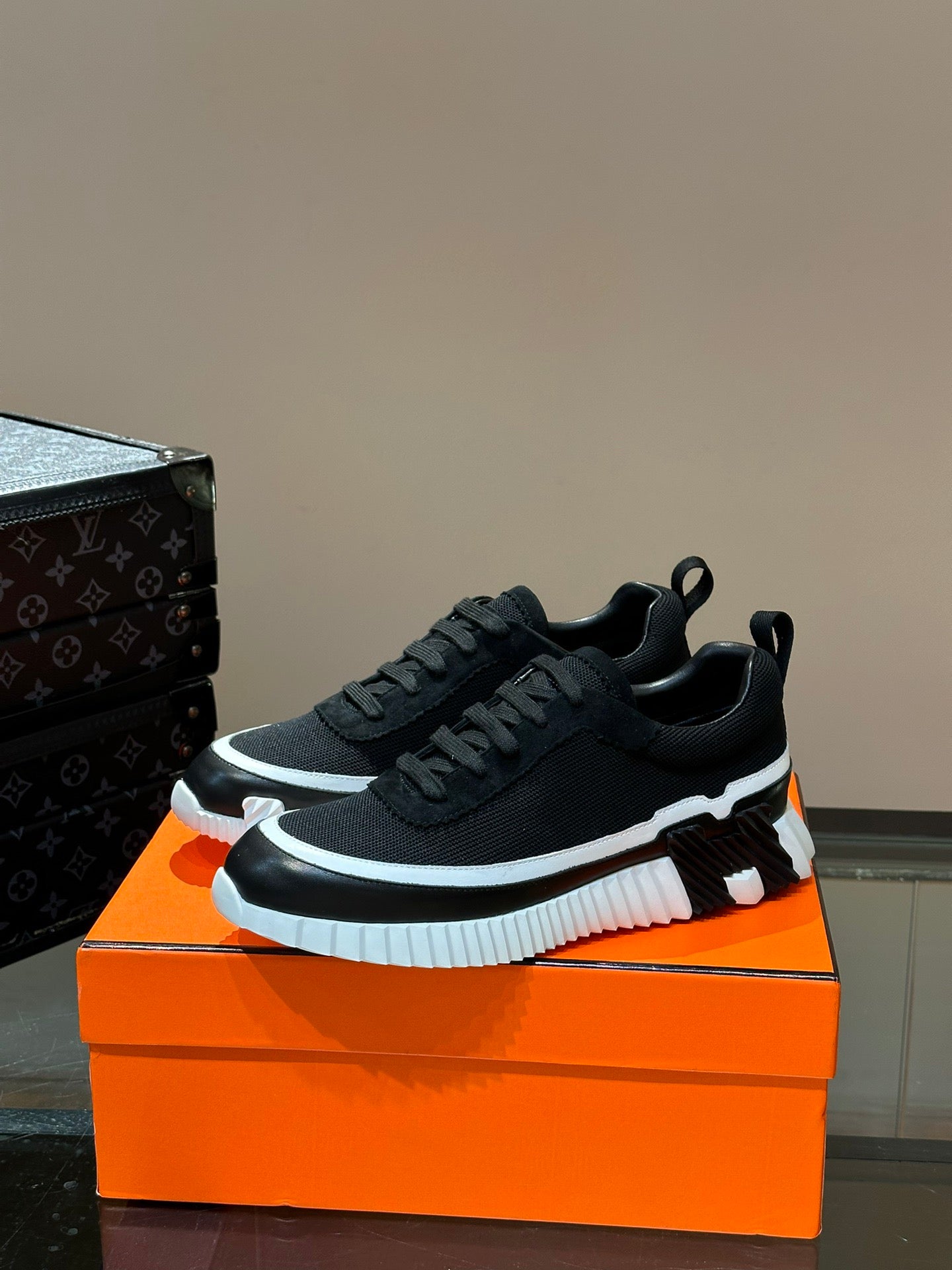 HERMES Bouncing sneaker