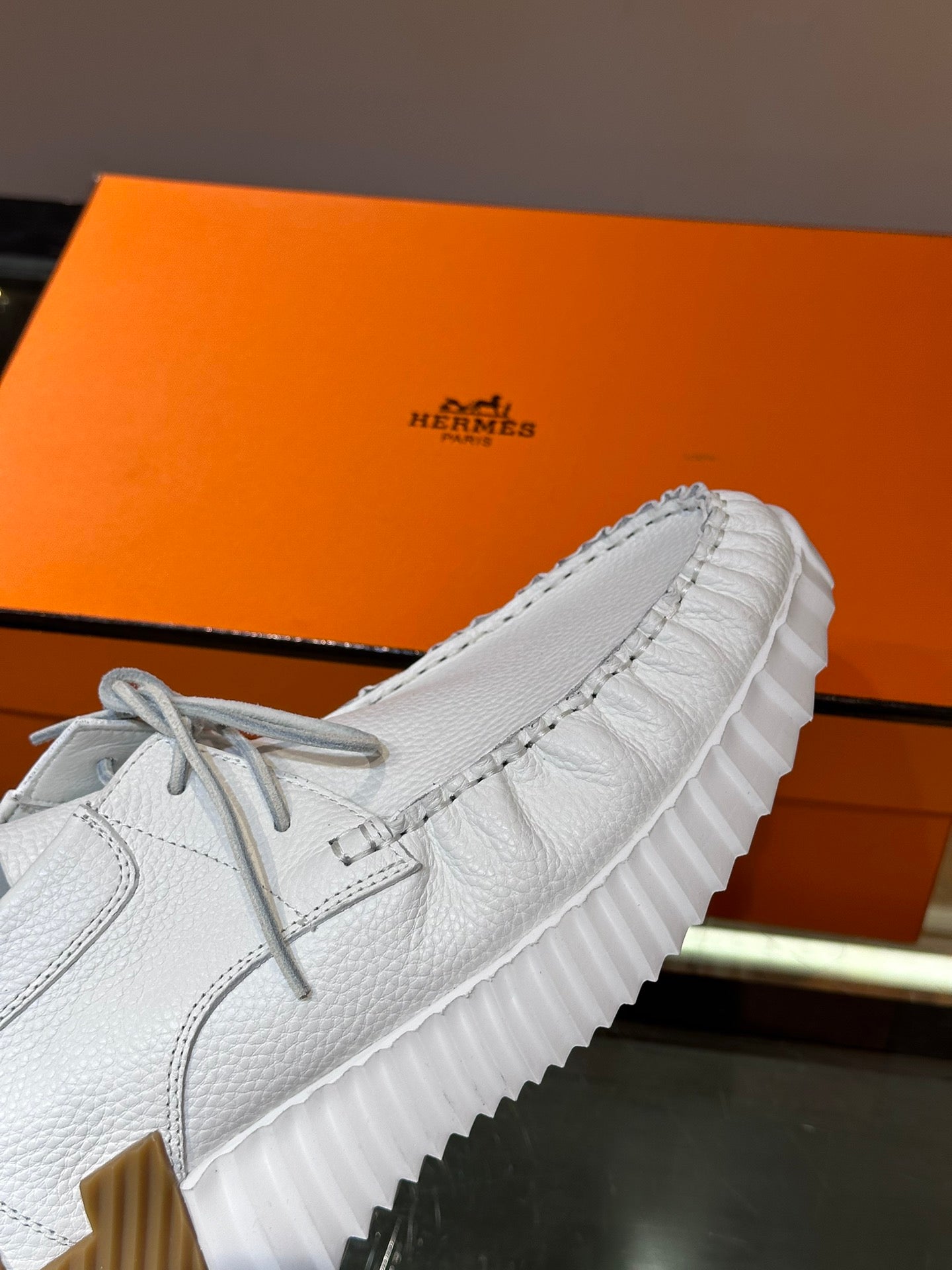 HERMES Bouncing sneaker shoes (VARIOS)