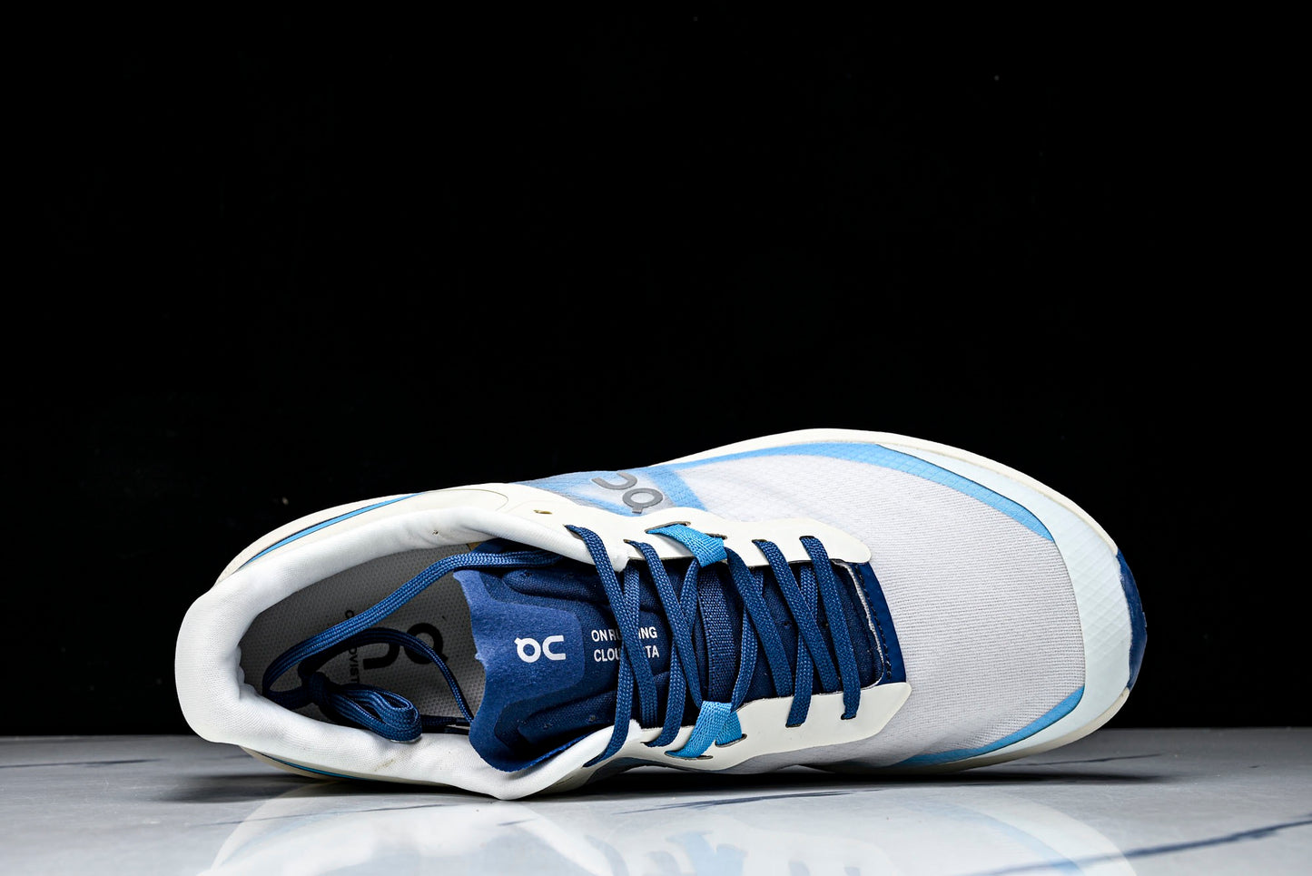 ON CLOUDVISTA 2 (Varios)