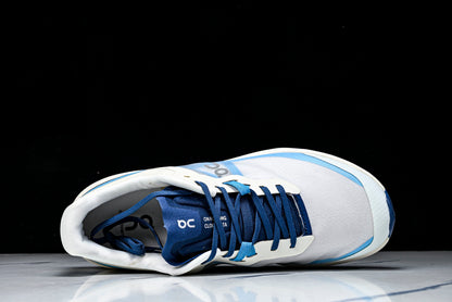 ON CLOUDVISTA 2 (Varios)