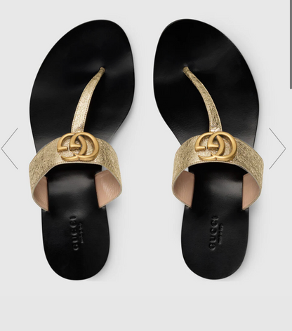 Gucci - Leather Thong Sandal with Double G