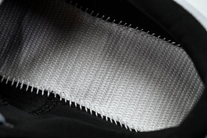 ON CLOUDTILT 2.0 (Varios)