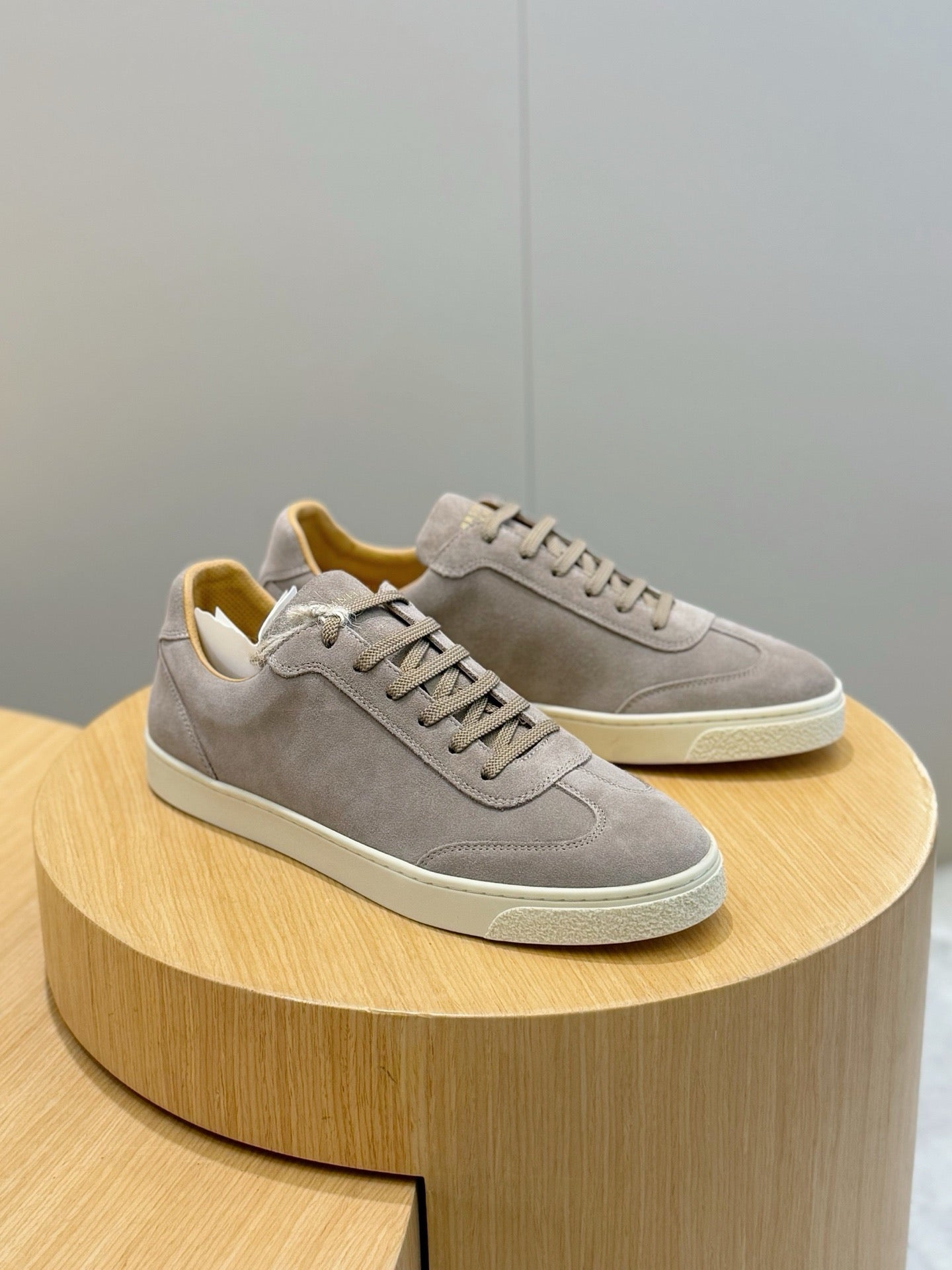 BRUNELLO CUCINELLI Sneakers