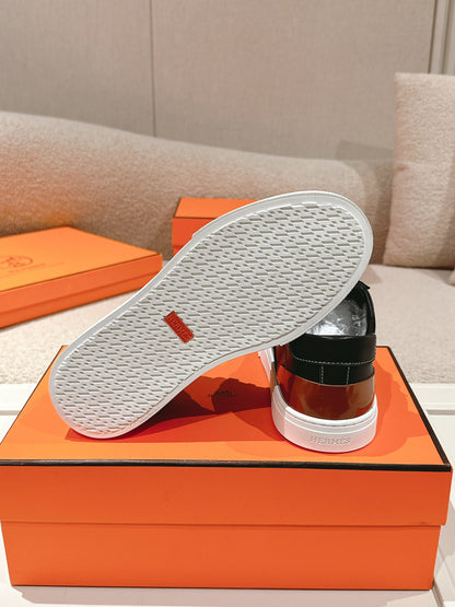 HERMES Deep Sneakers