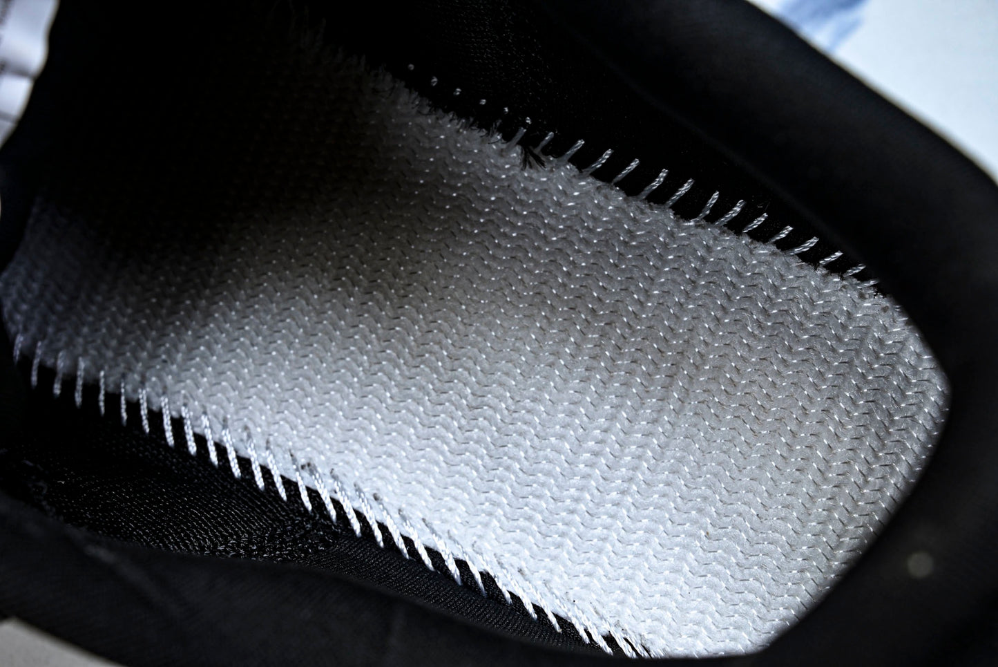 ON CLOUDTILT (Varios)