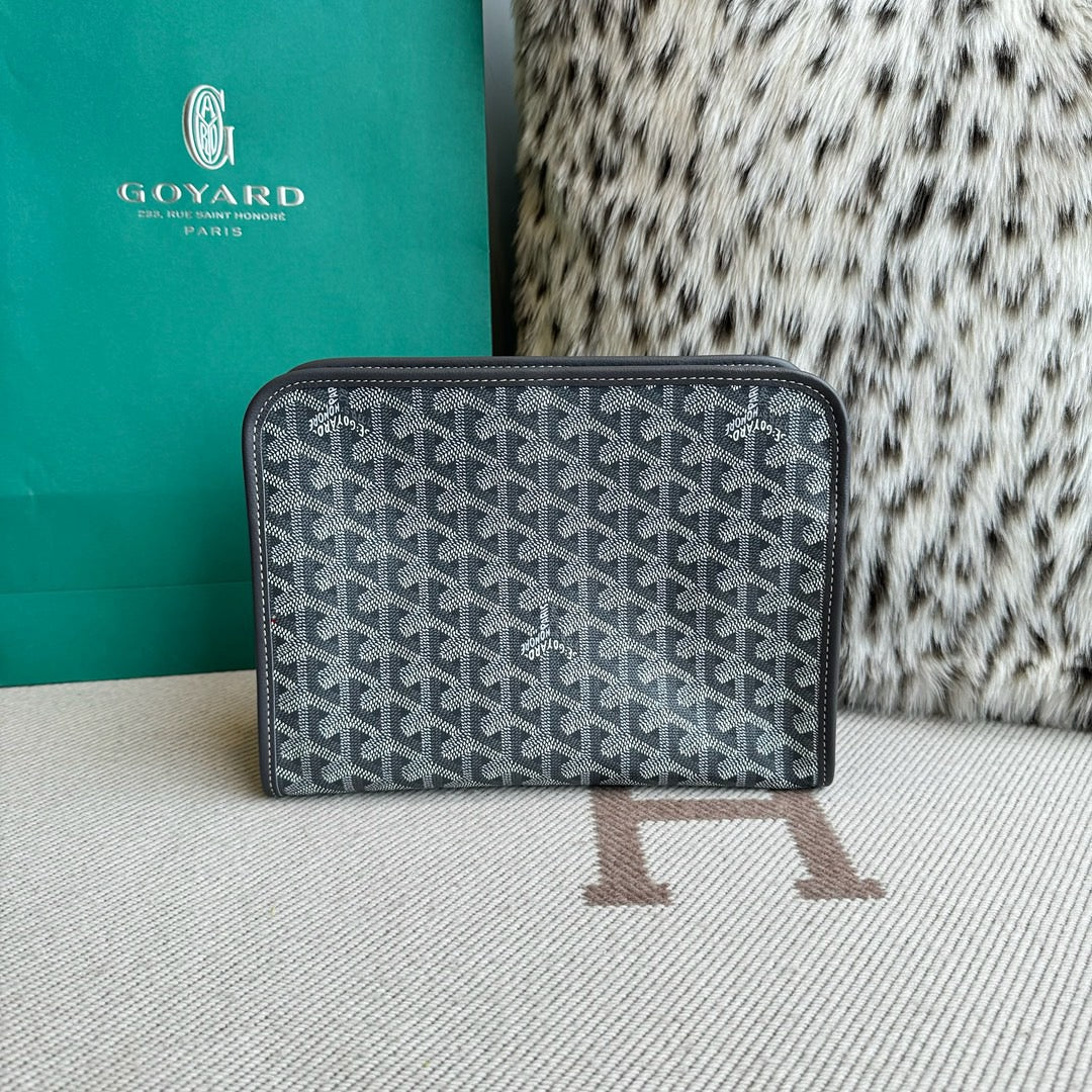 GOYARD Goyardine Canvas Jouvence MM Toiletry Pouch (VARIOS)