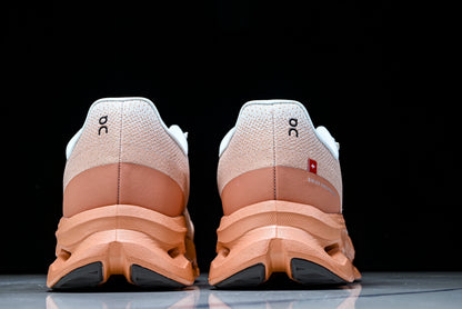 ON CLOUDTILT (Varios)