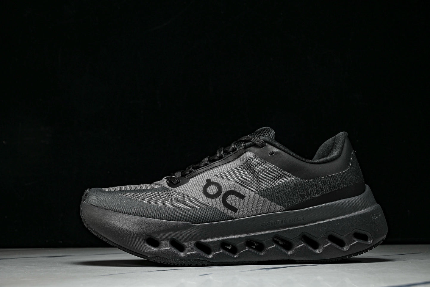 ON CLOUDSURFER NEXT (Varios)