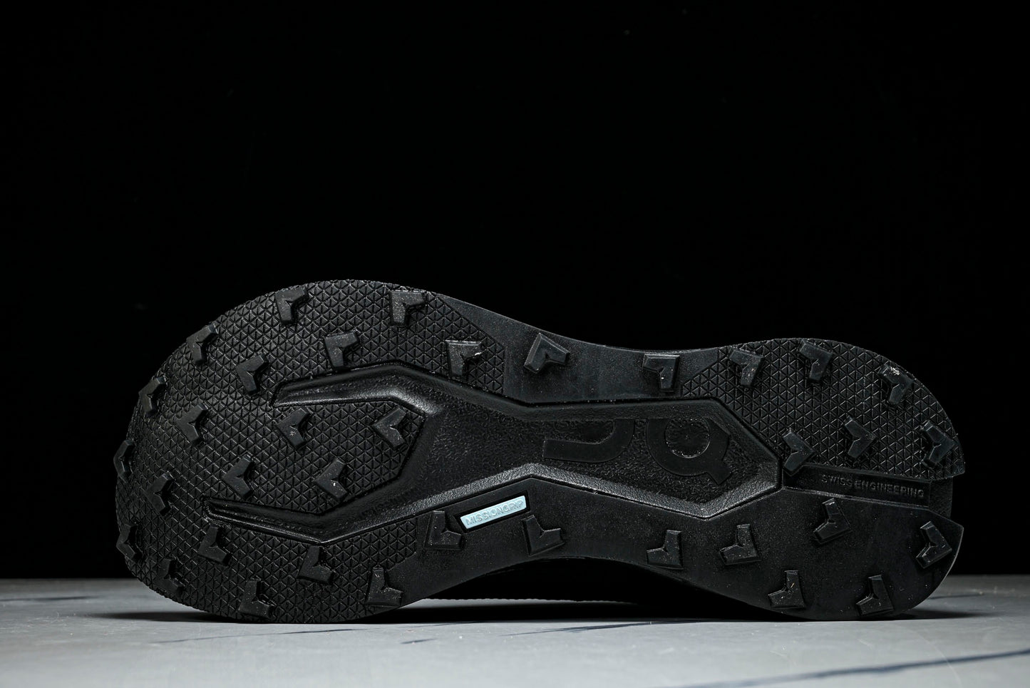 ON CLOUDMONSTER (Varios)