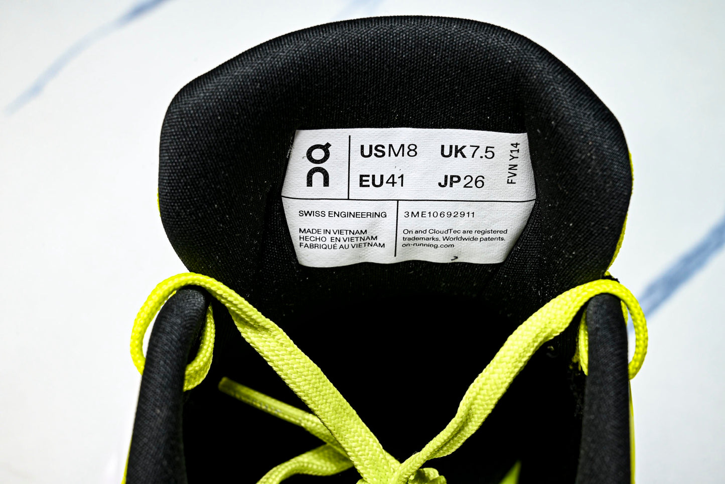 ON CLOUDTILT 2.0 x LOEWE (Varios)