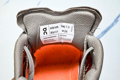 ON CLOUDMONSTER (Varios)