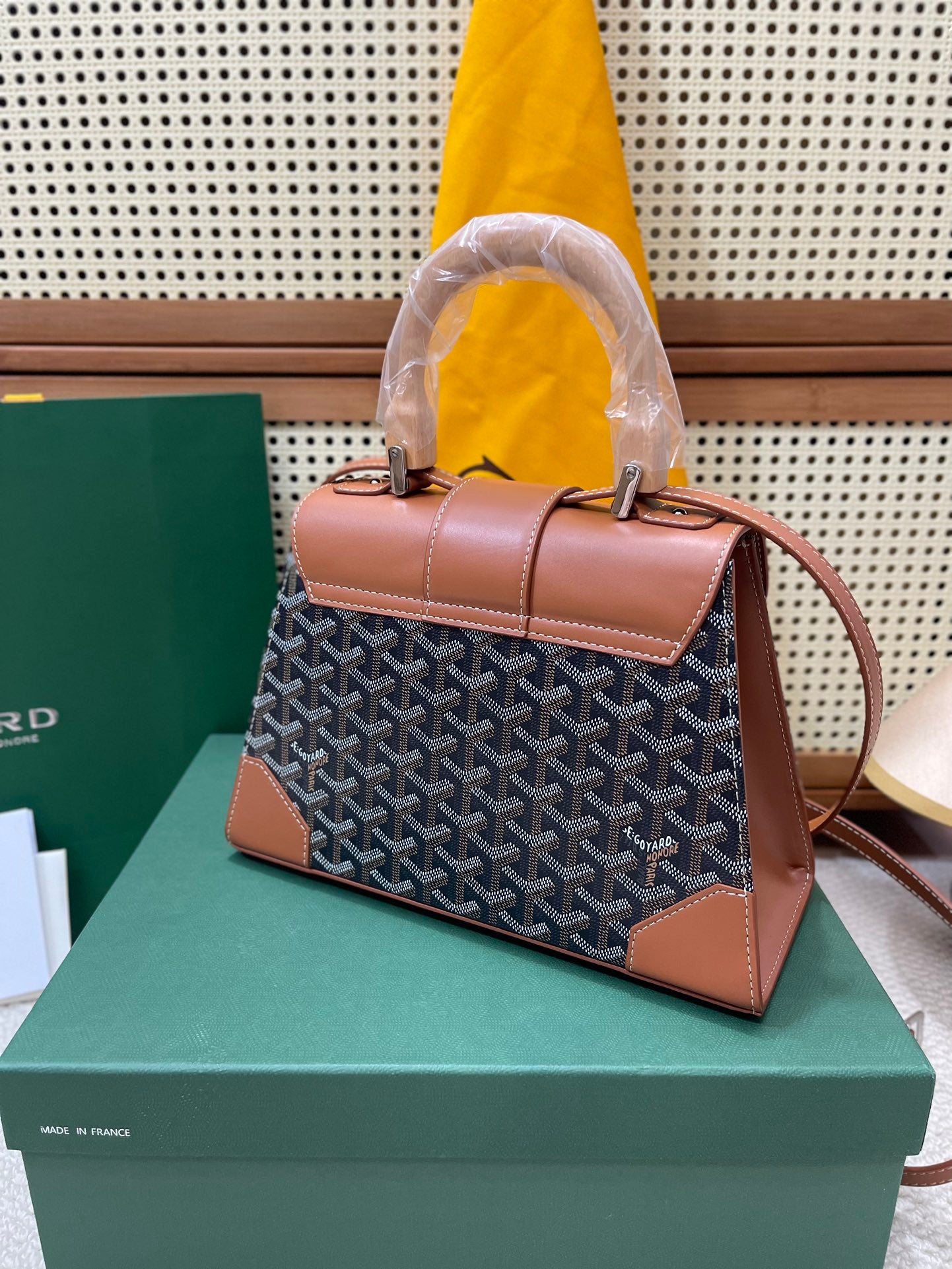 GOYARD Saïgon Structuré PM Bag (VARIOS COLORES)