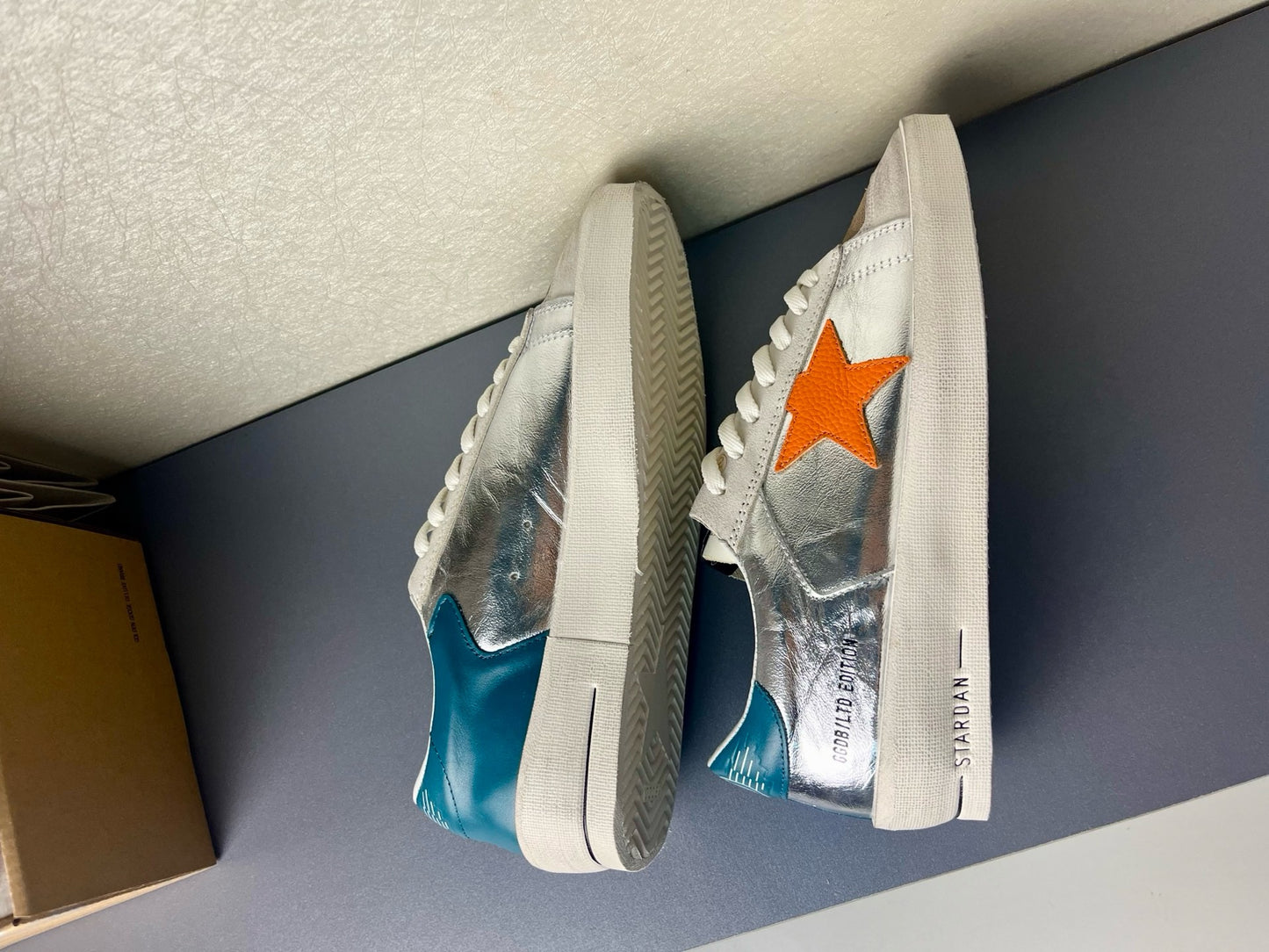 Golden Goose Sneakers 2025