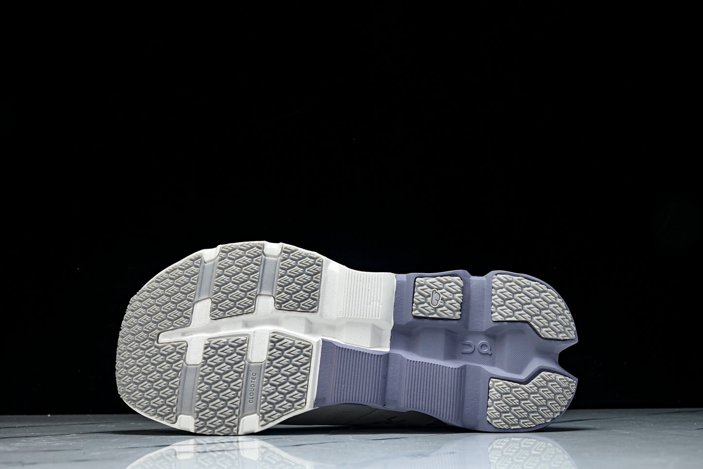 ON CLOUDFLAYER5 (Varios)